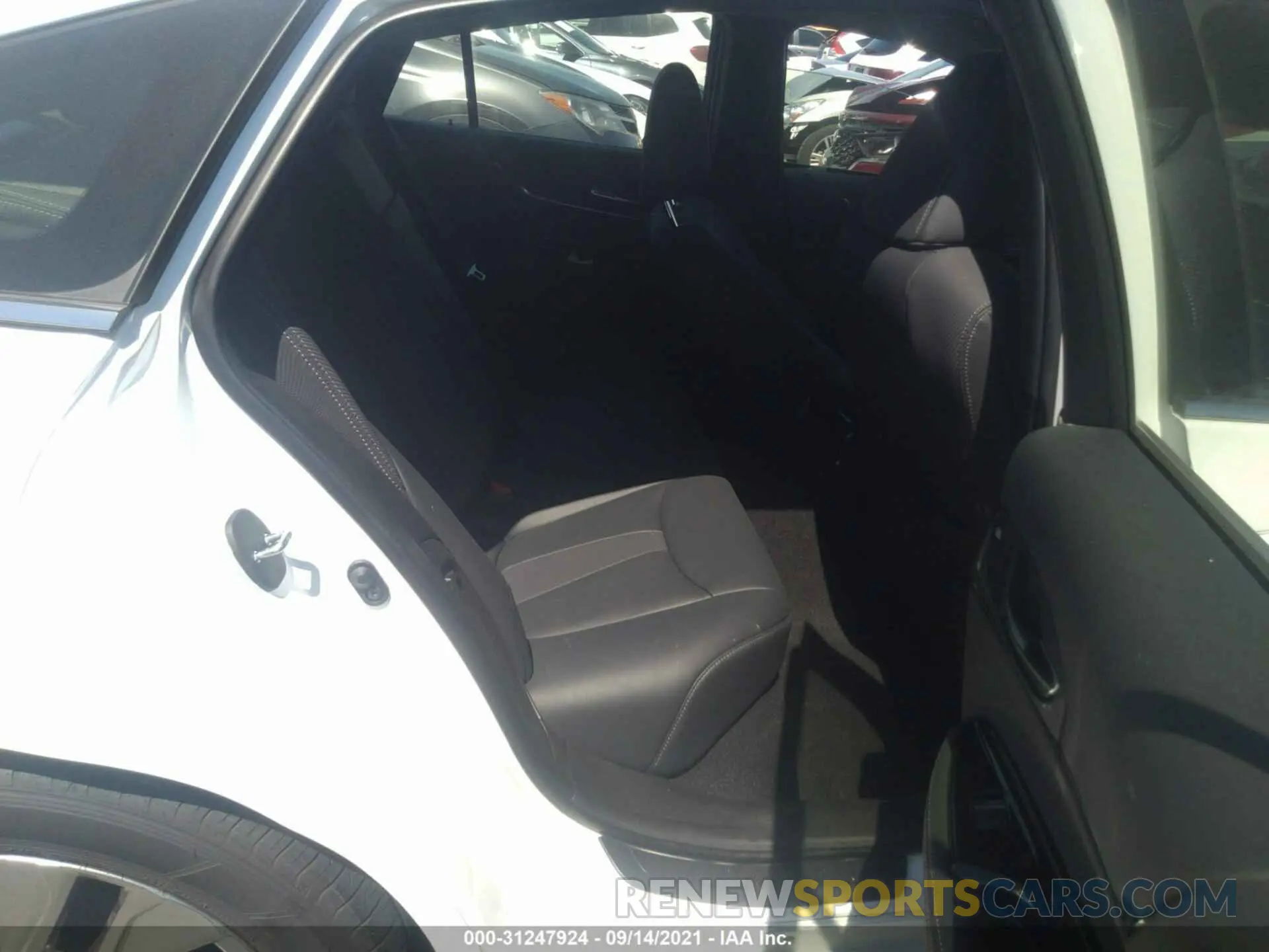 8 Photograph of a damaged car JTDAAAAA9MA002571 TOYOTA MIRAI 2021