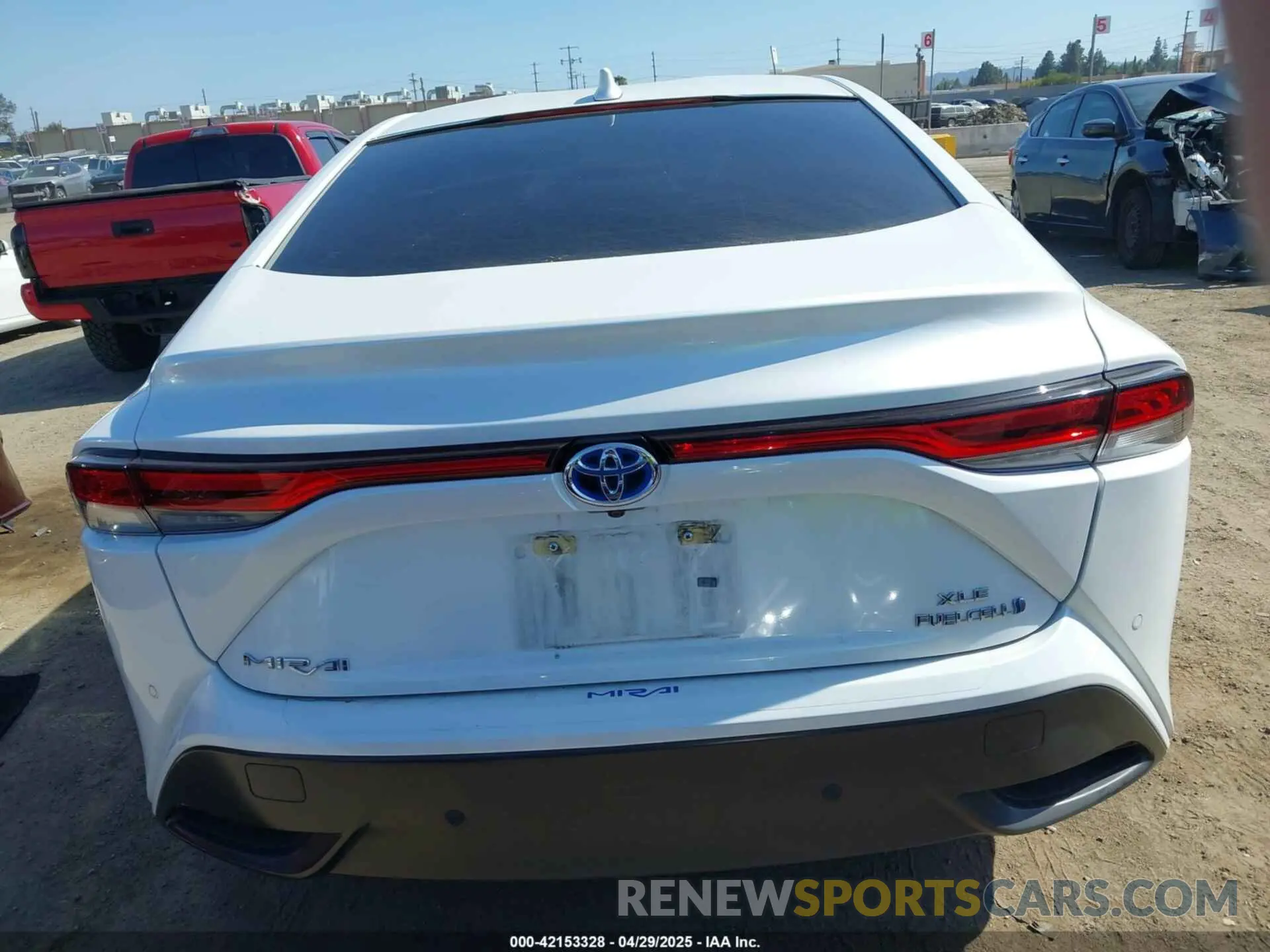 17 Фотография поврежденного автомобиля JTDAAAAA3NA006584 TOYOTA MIRAI 2022