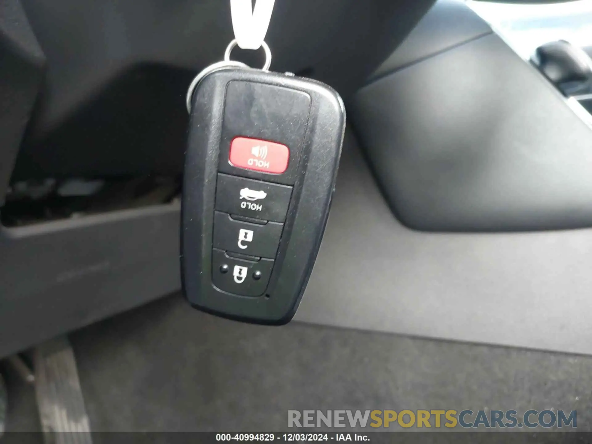 11 Photograph of a damaged car JTDAAAAA3NA006598 TOYOTA MIRAI 2022