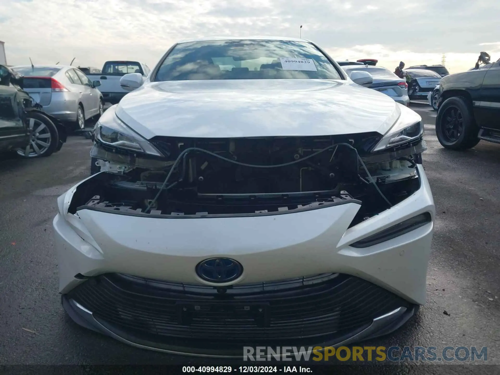 13 Photograph of a damaged car JTDAAAAA3NA006598 TOYOTA MIRAI 2022