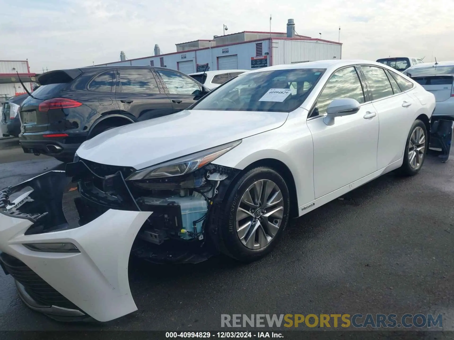 2 Photograph of a damaged car JTDAAAAA3NA006598 TOYOTA MIRAI 2022