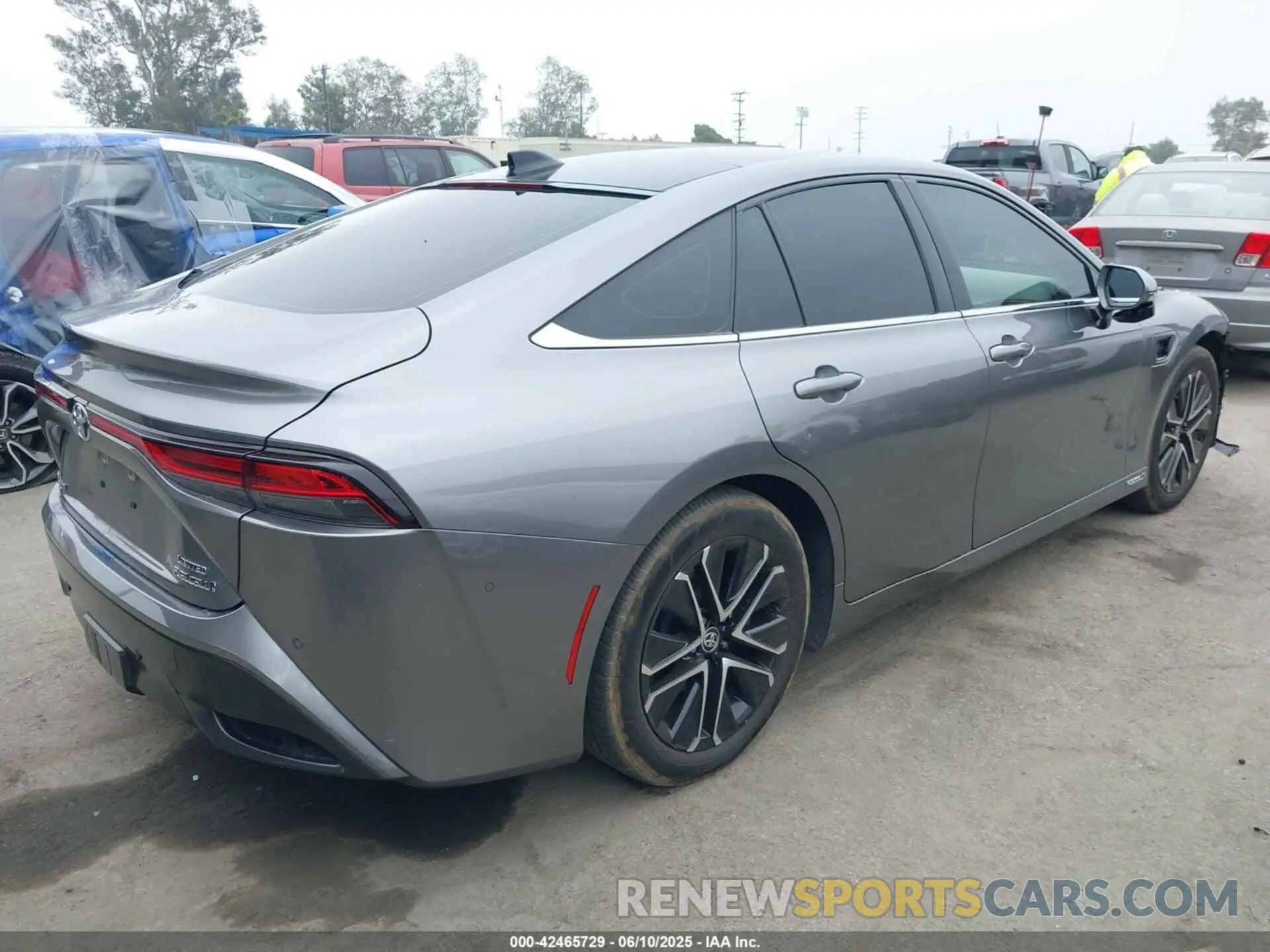 4 Фотография поврежденного автомобиля JTDAAAAA5NA005467 TOYOTA MIRAI 2022
