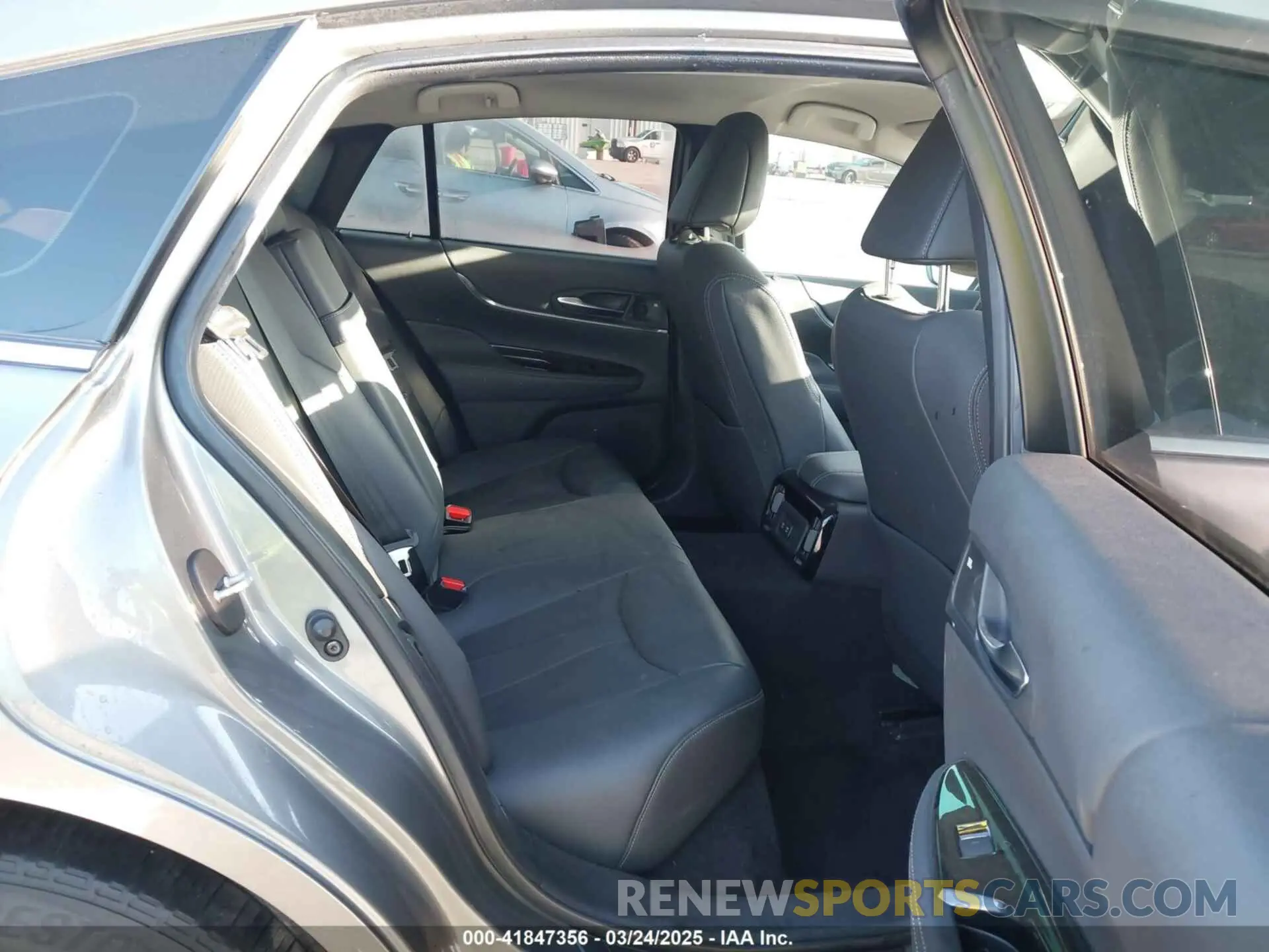 8 Photograph of a damaged car JTDAAAAAXNA006503 TOYOTA MIRAI 2022