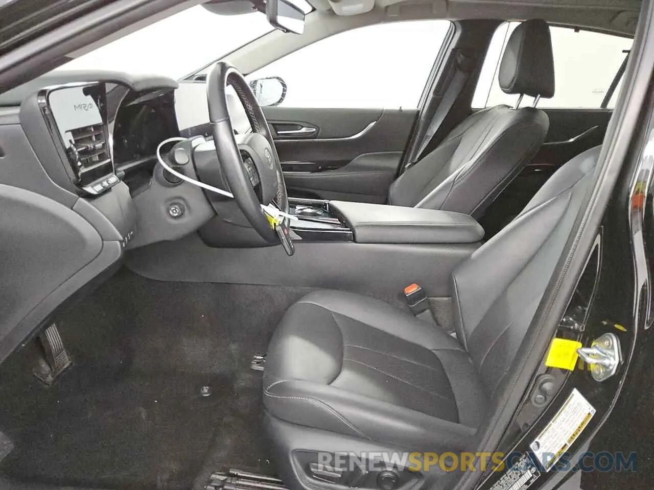 7 Photograph of a damaged car JTDAAAAA8PA009628 TOYOTA MIRAI 2023
