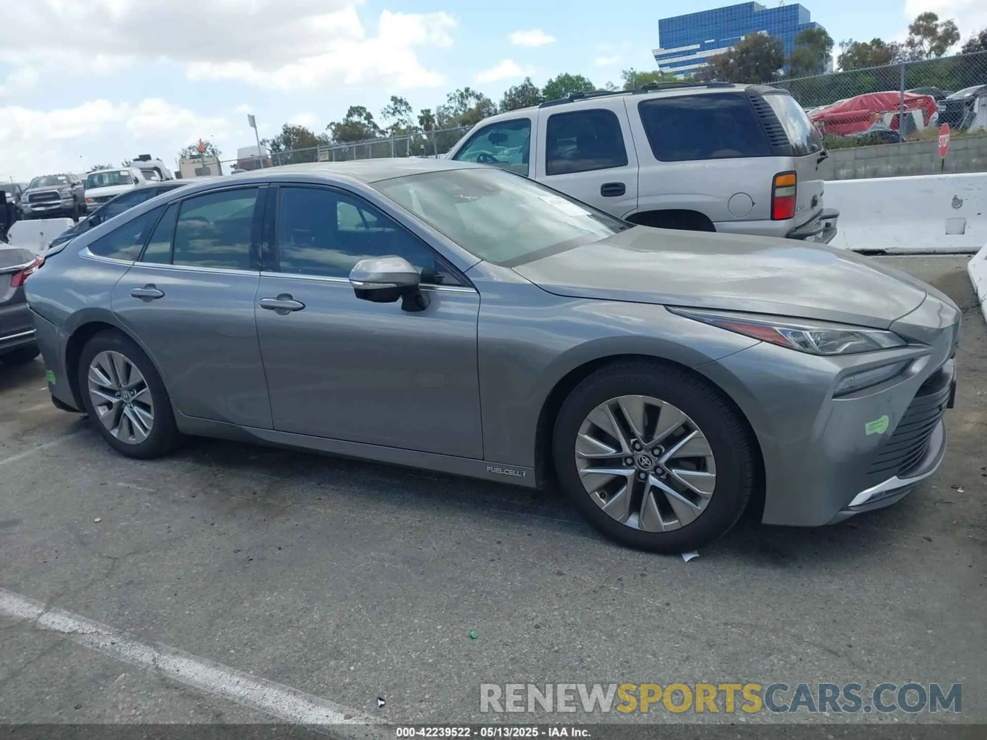 13 Photograph of a damaged car JTDAAAAAXPA009789 TOYOTA MIRAI 2023