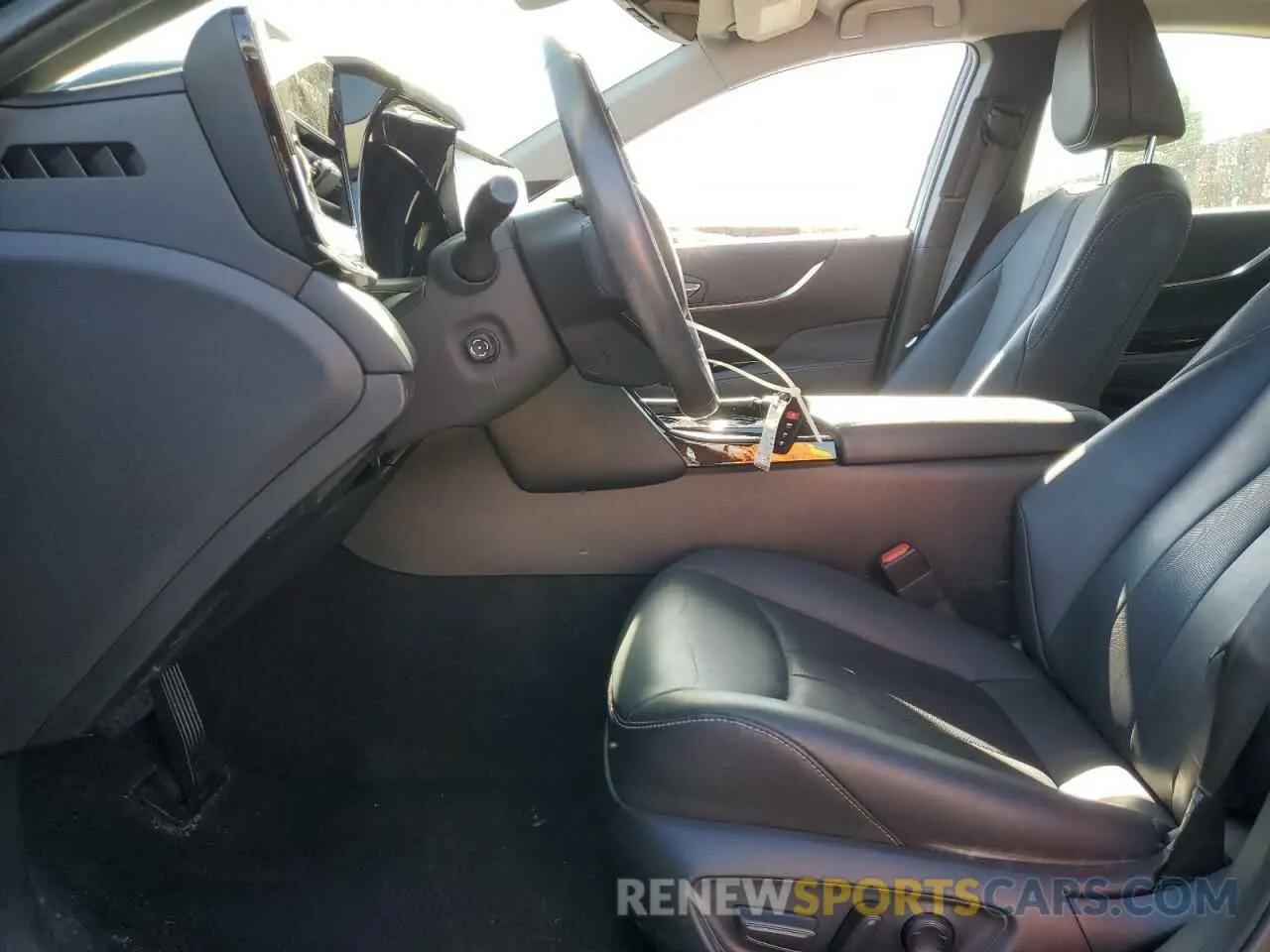 7 Фотография поврежденного автомобиля JTDAAAAA3NA005533 TOYOTA MIRAI LE 2022