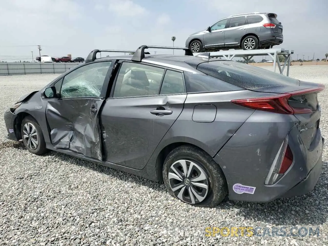 2 Фотография поврежденного автомобиля JTDKARFP1K3106926 TOYOTA PRIUS 2019