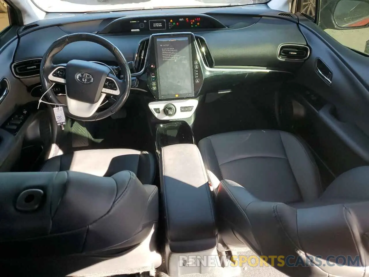 8 Фотография поврежденного автомобиля JTDKARFP2K3118888 TOYOTA PRIUS 2019