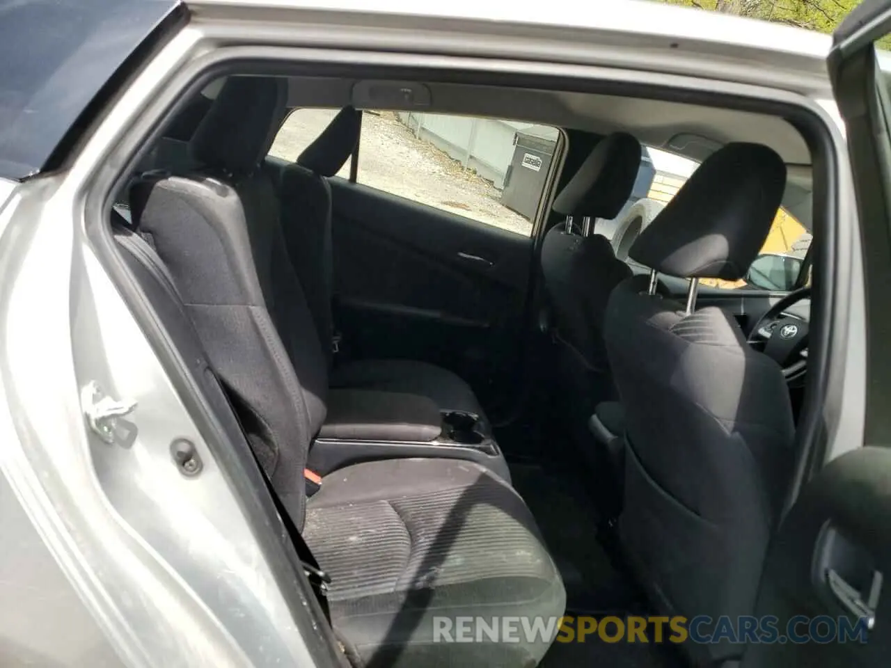 11 Photograph of a damaged car JTDKARFP4K3113935 TOYOTA PRIUS 2019