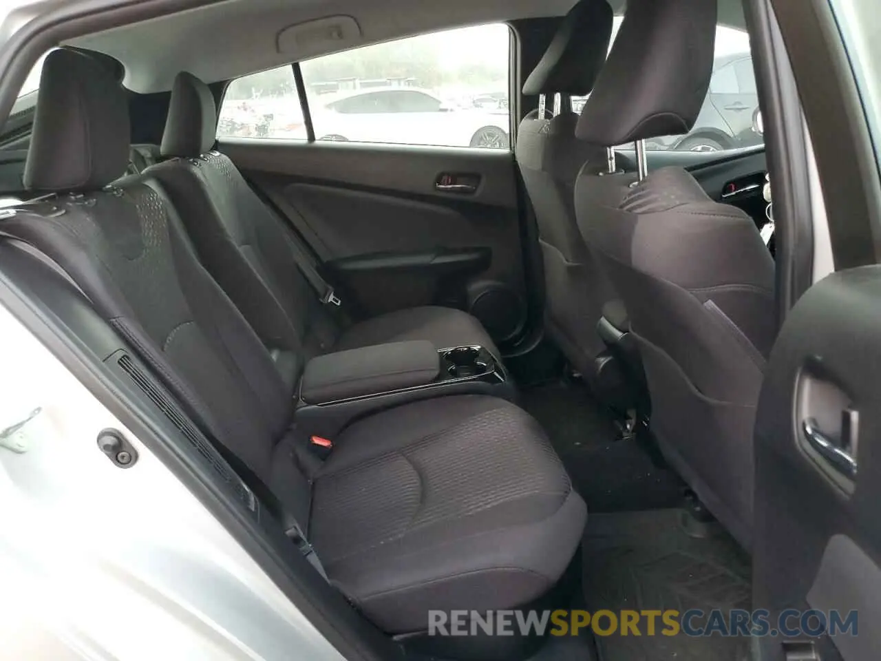 10 Фотография поврежденного автомобиля JTDKARFP6K3119655 TOYOTA PRIUS 2019