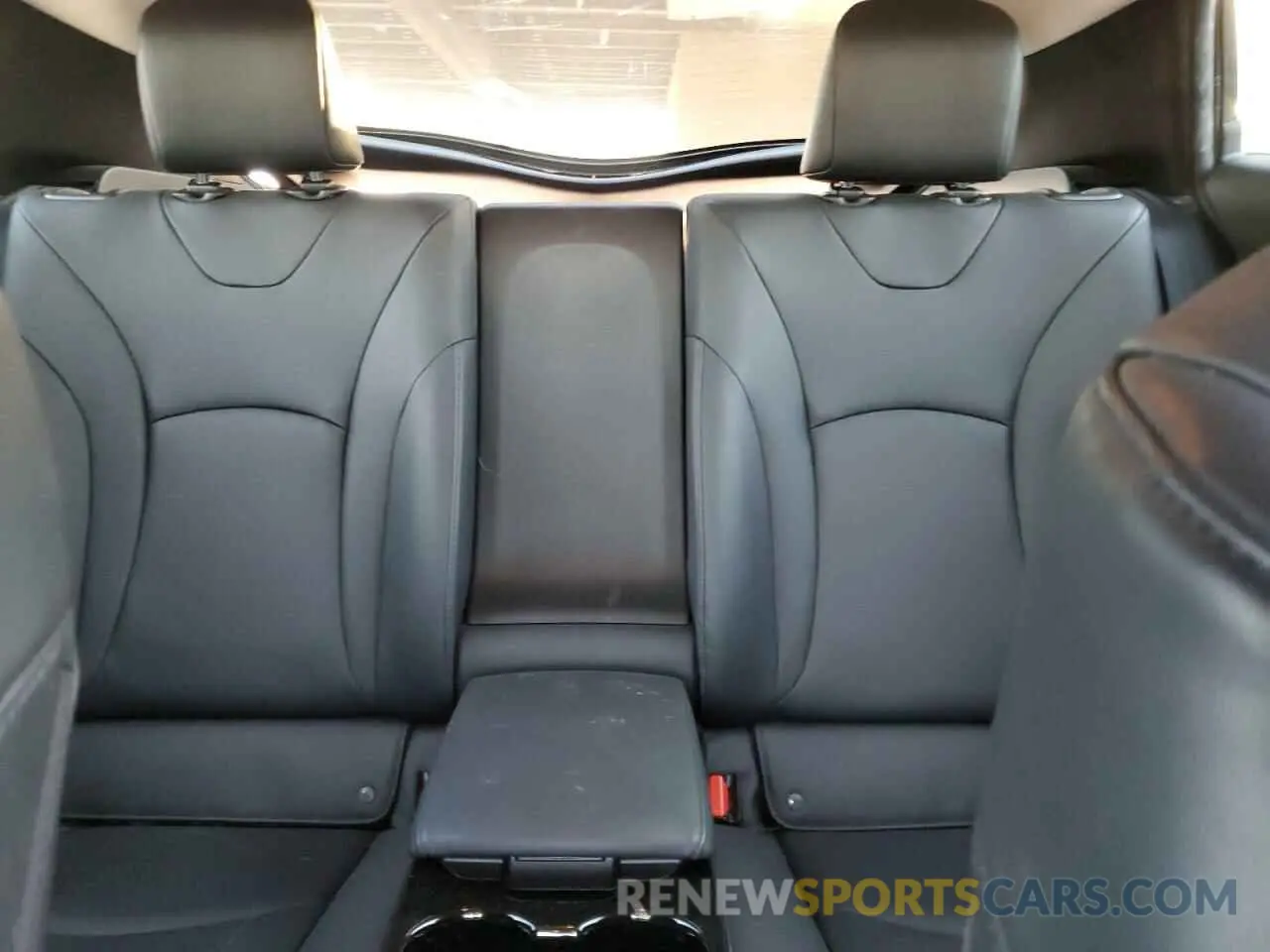 10 Фотография поврежденного автомобиля JTDKARFP8K3106406 TOYOTA PRIUS 2019