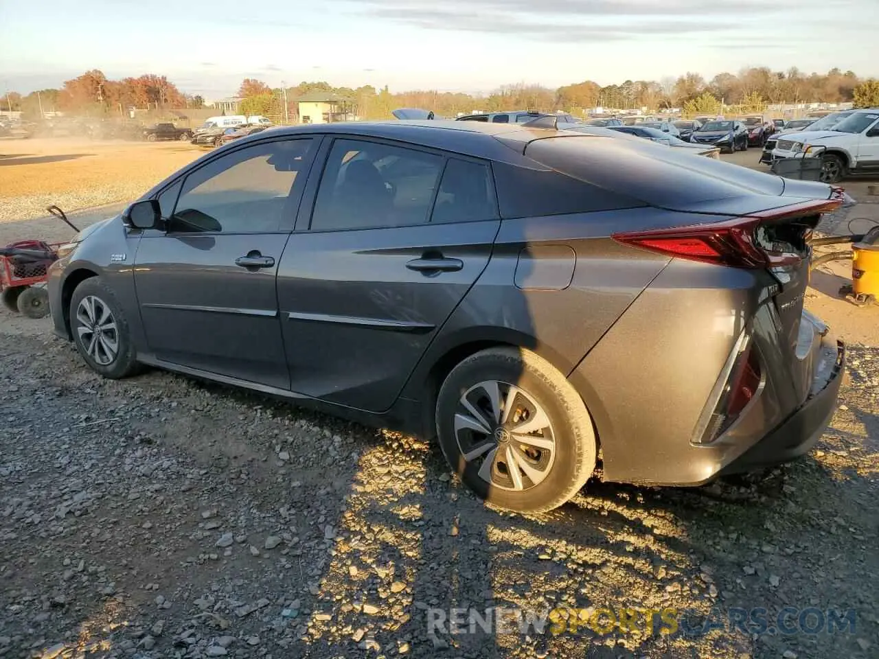 2 Фотография поврежденного автомобиля JTDKARFP8K3106406 TOYOTA PRIUS 2019