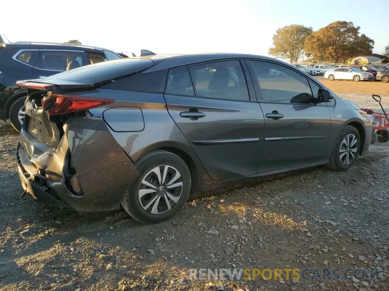 3 Фотография поврежденного автомобиля JTDKARFP8K3106406 TOYOTA PRIUS 2019
