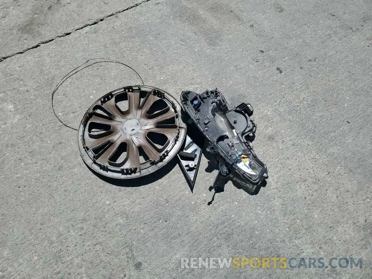 12 Photograph of a damaged car JTDKARFP9K3115695 TOYOTA PRIUS 2019