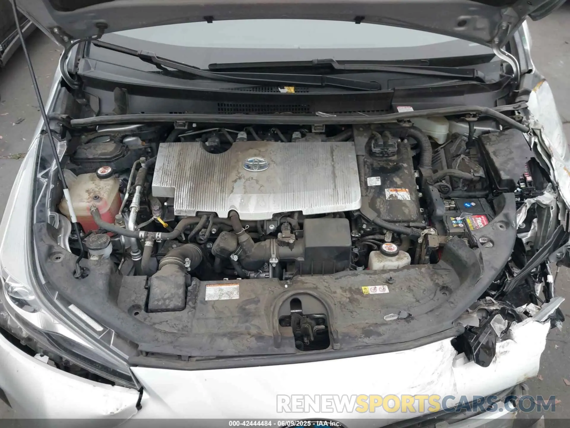 10 Photograph of a damaged car JTDKARFU0K3074380 TOYOTA PRIUS 2019