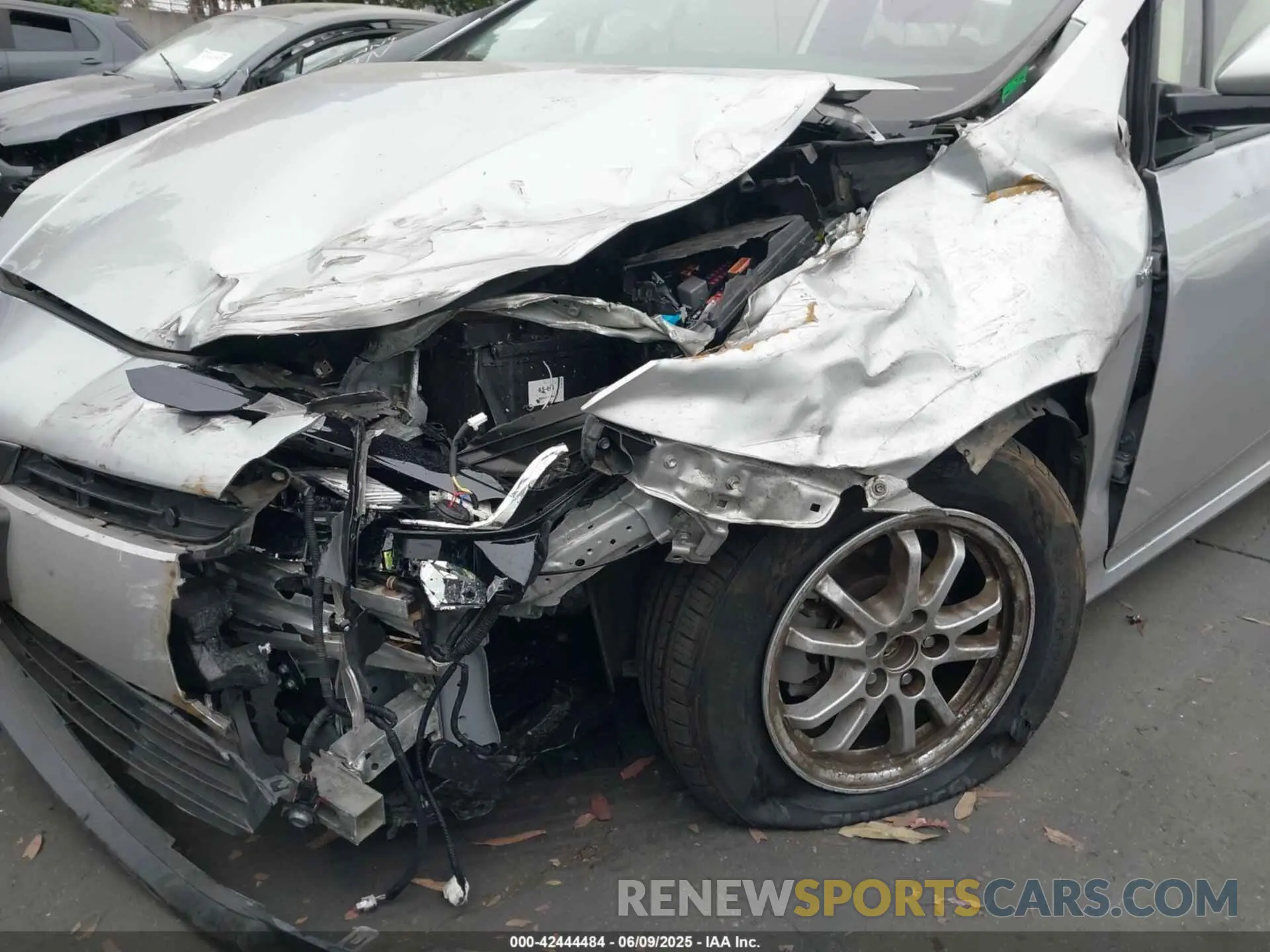 6 Photograph of a damaged car JTDKARFU0K3074380 TOYOTA PRIUS 2019