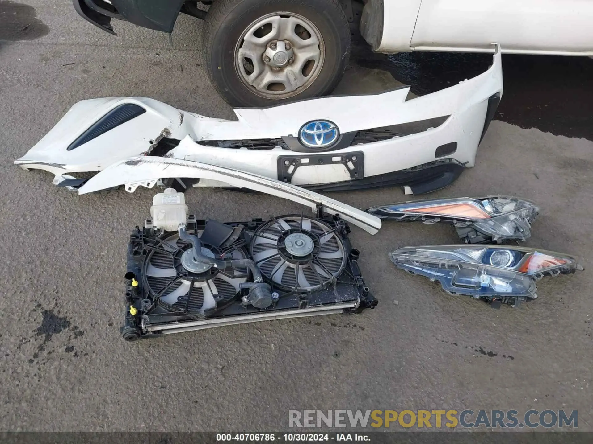 12 Photograph of a damaged car JTDKARFU0K3077134 TOYOTA PRIUS 2019