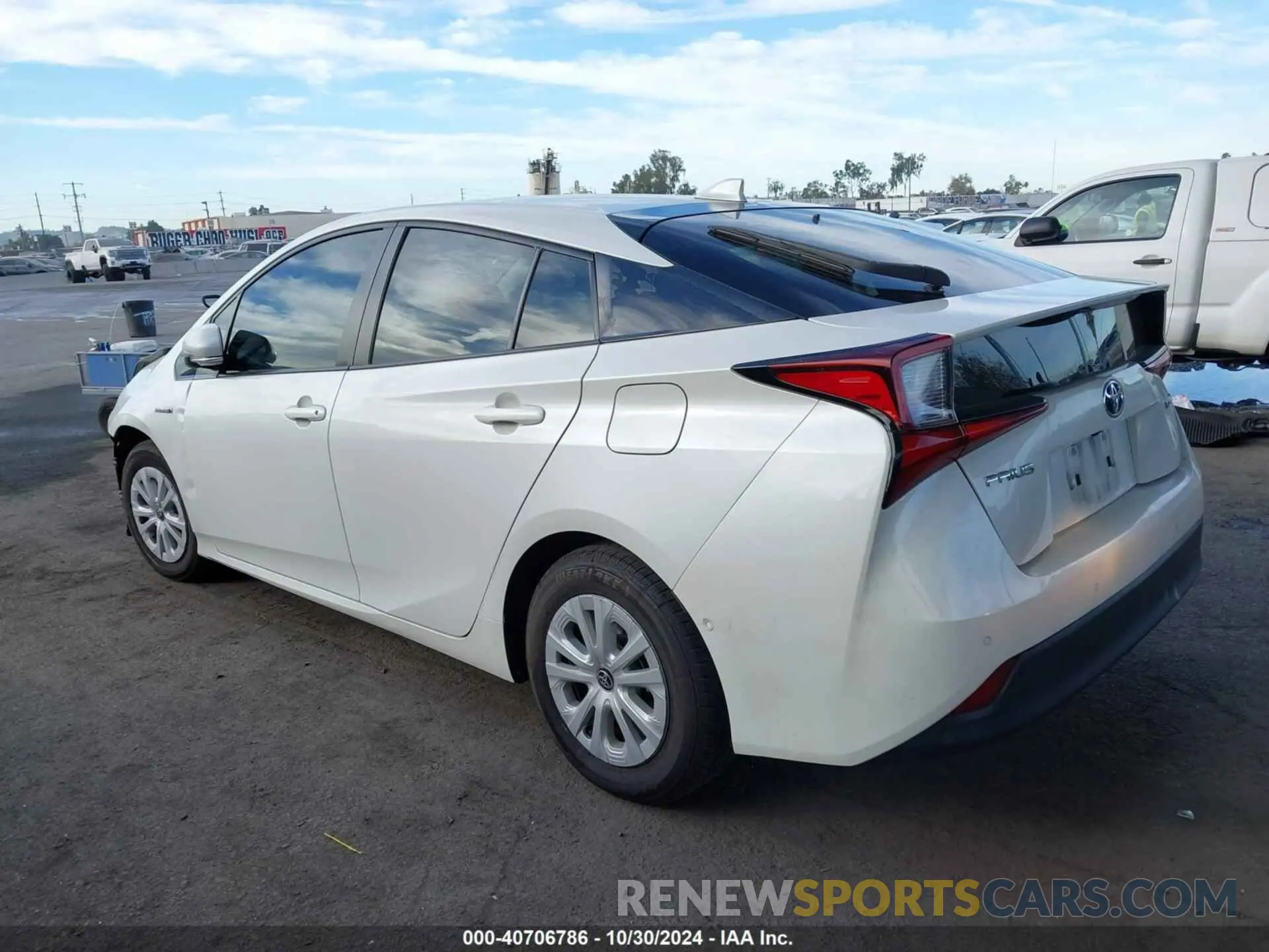 3 Photograph of a damaged car JTDKARFU0K3077134 TOYOTA PRIUS 2019