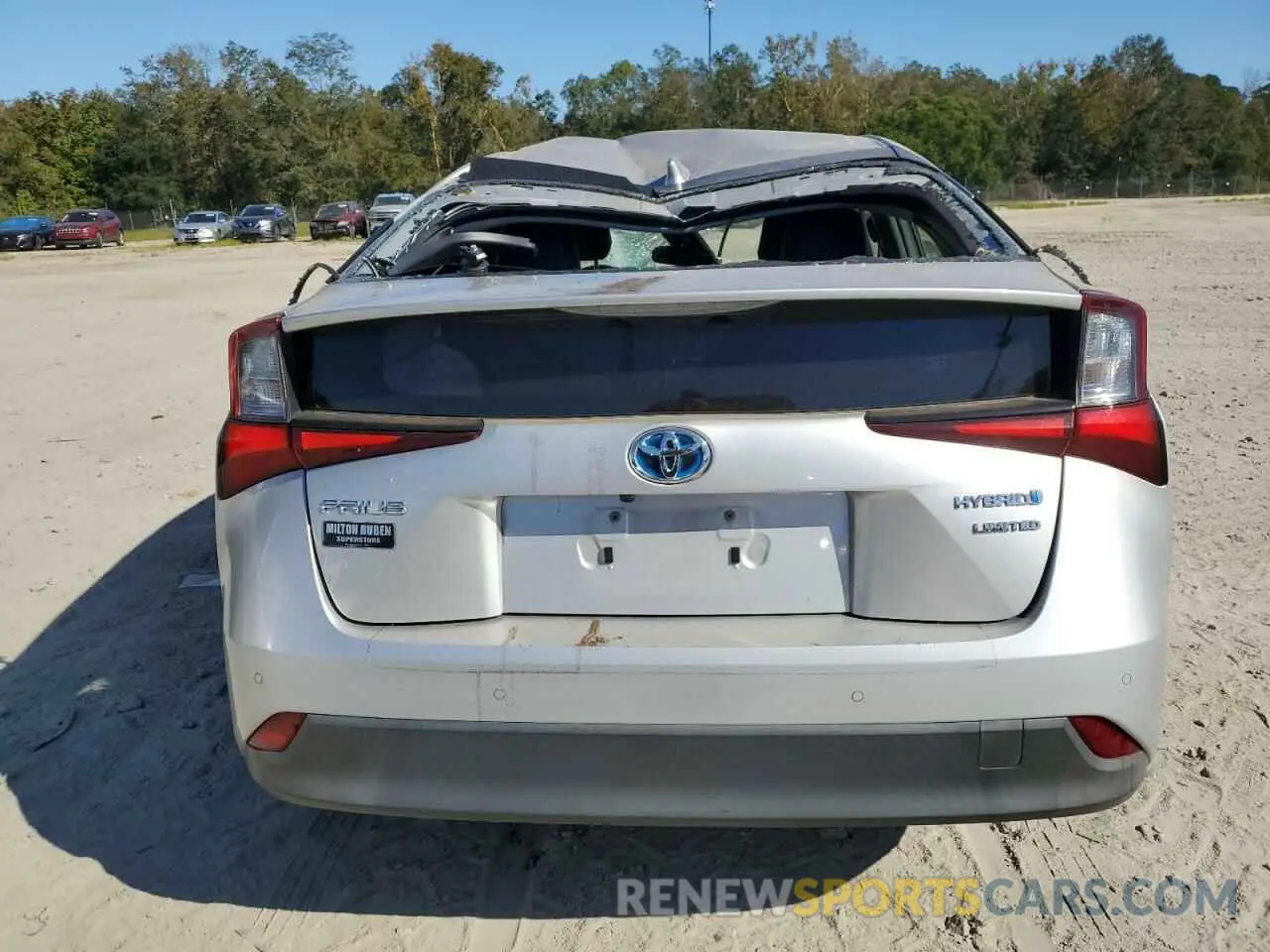 6 Фотография поврежденного автомобиля JTDKARFU0K3077490 TOYOTA PRIUS 2019