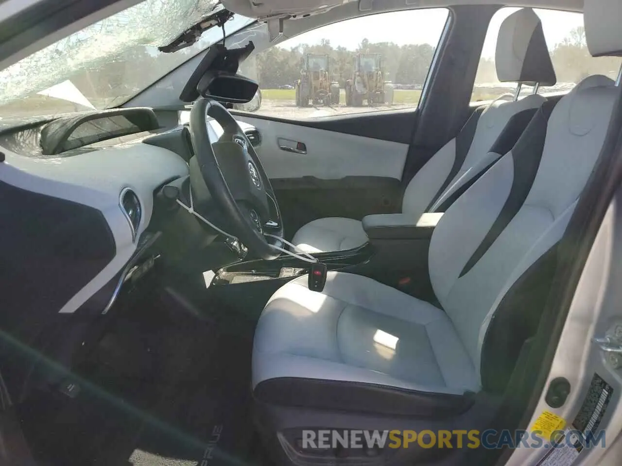 7 Фотография поврежденного автомобиля JTDKARFU0K3077490 TOYOTA PRIUS 2019