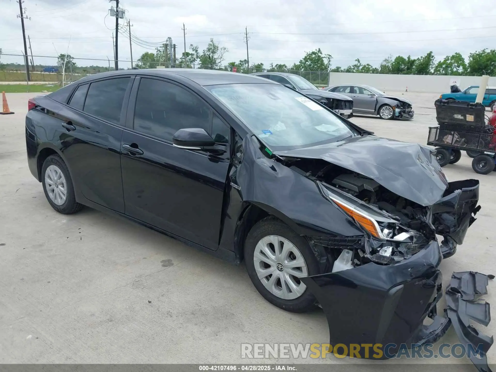 1 Фотография поврежденного автомобиля JTDKARFU0K3095844 TOYOTA PRIUS 2019