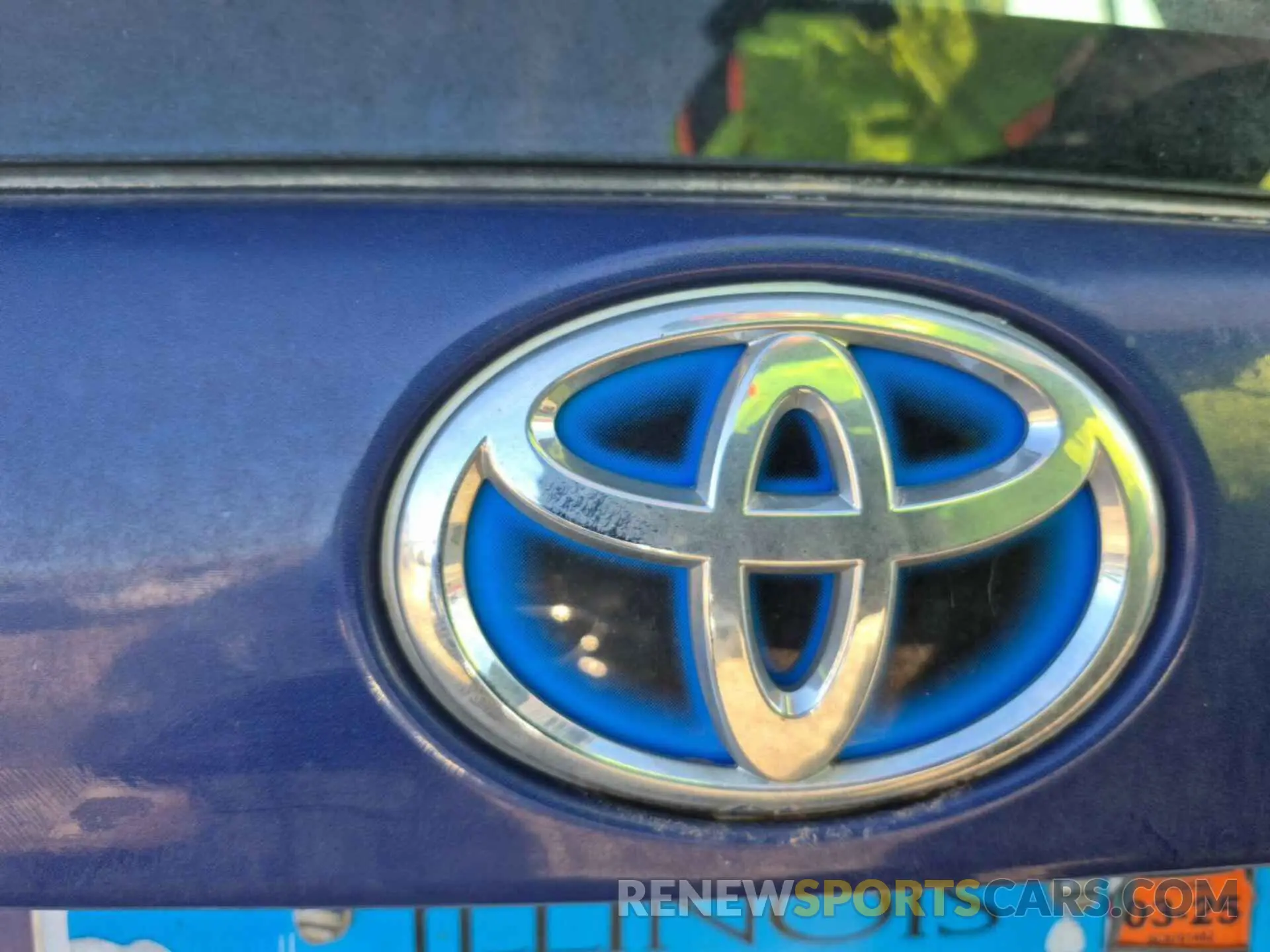 12 Photograph of a damaged car JTDKARFU1K3071262 TOYOTA PRIUS 2019