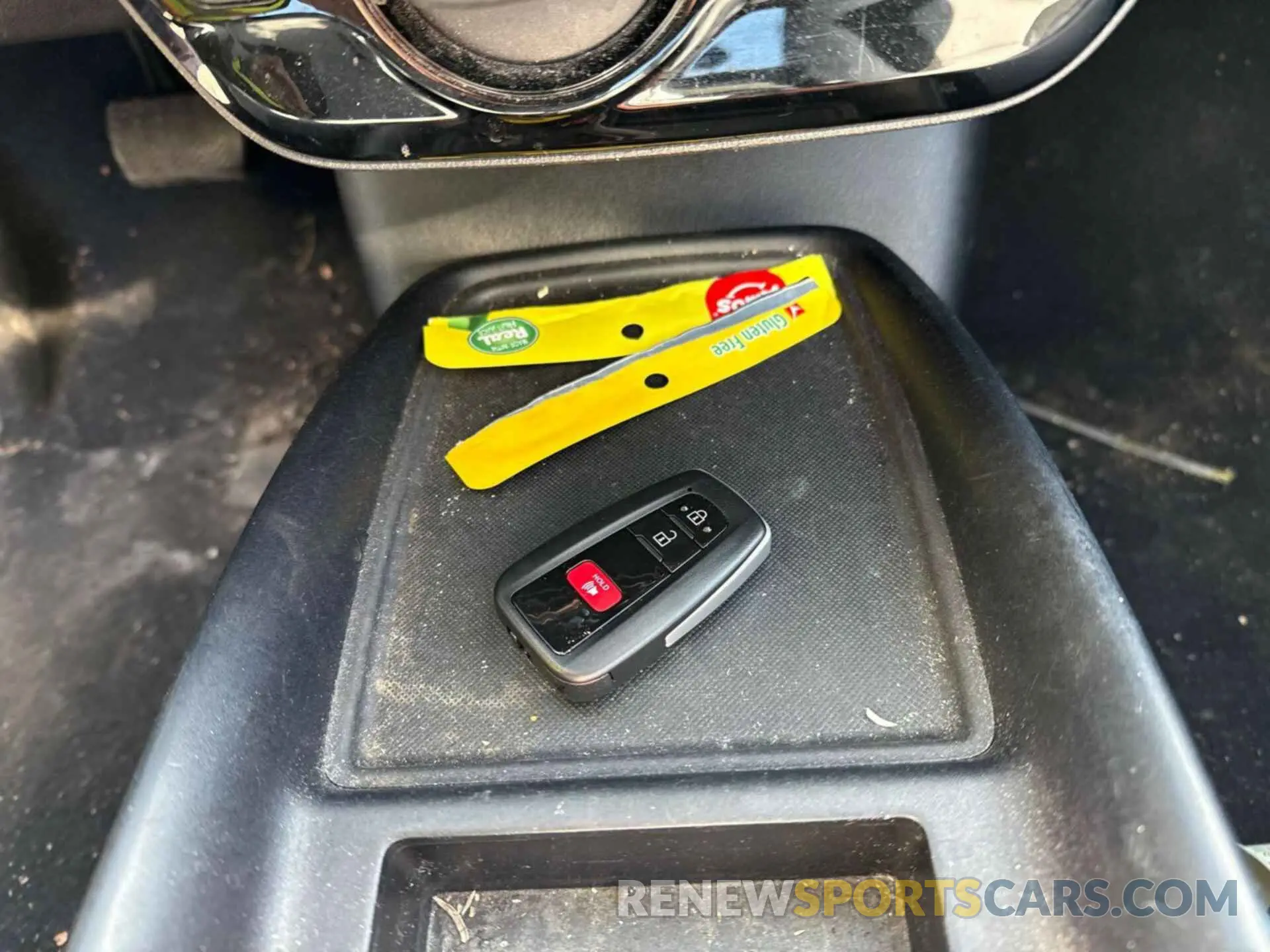 16 Photograph of a damaged car JTDKARFU1K3071262 TOYOTA PRIUS 2019