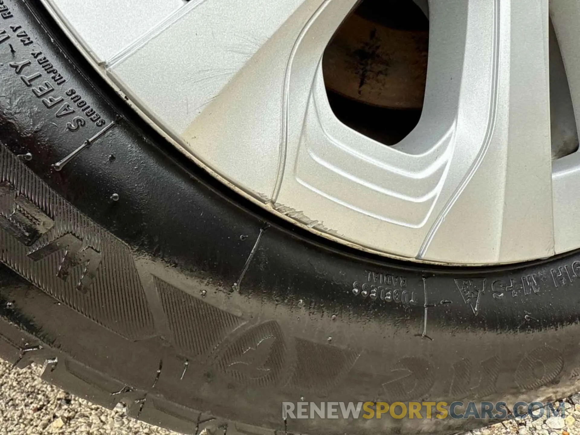 25 Photograph of a damaged car JTDKARFU1K3071262 TOYOTA PRIUS 2019