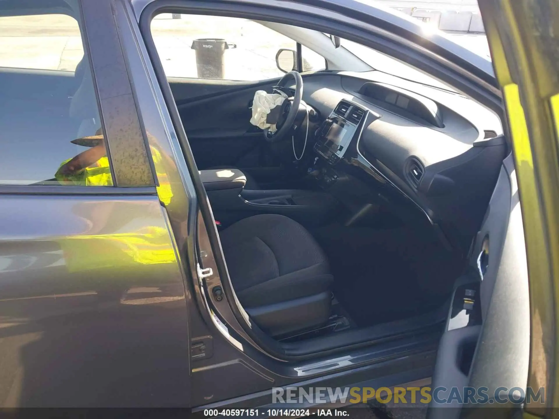 5 Photograph of a damaged car JTDKARFU1K3084092 TOYOTA PRIUS 2019