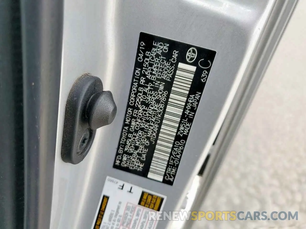 12 Фотография поврежденного автомобиля JTDKARFU1K3087896 TOYOTA PRIUS 2019
