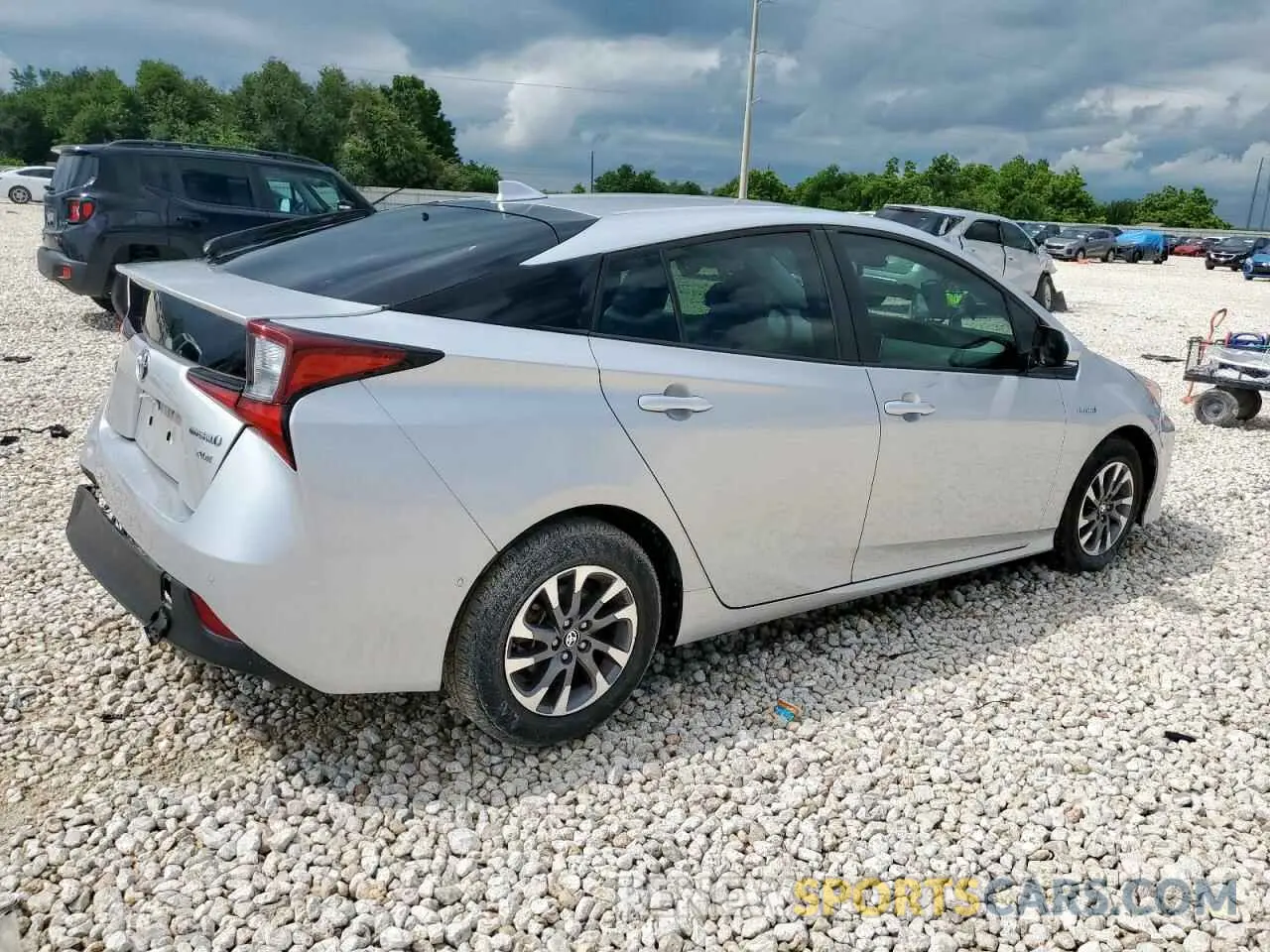3 Фотография поврежденного автомобиля JTDKARFU1K3087896 TOYOTA PRIUS 2019