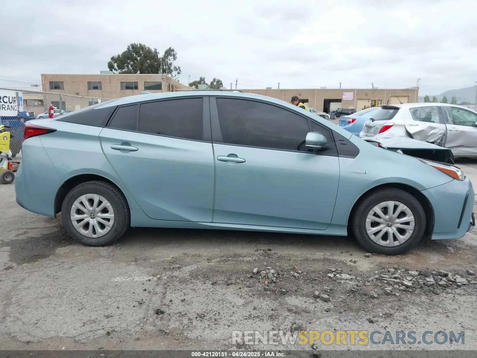 13 Фотография поврежденного автомобиля JTDKARFU1K3091785 TOYOTA PRIUS 2019