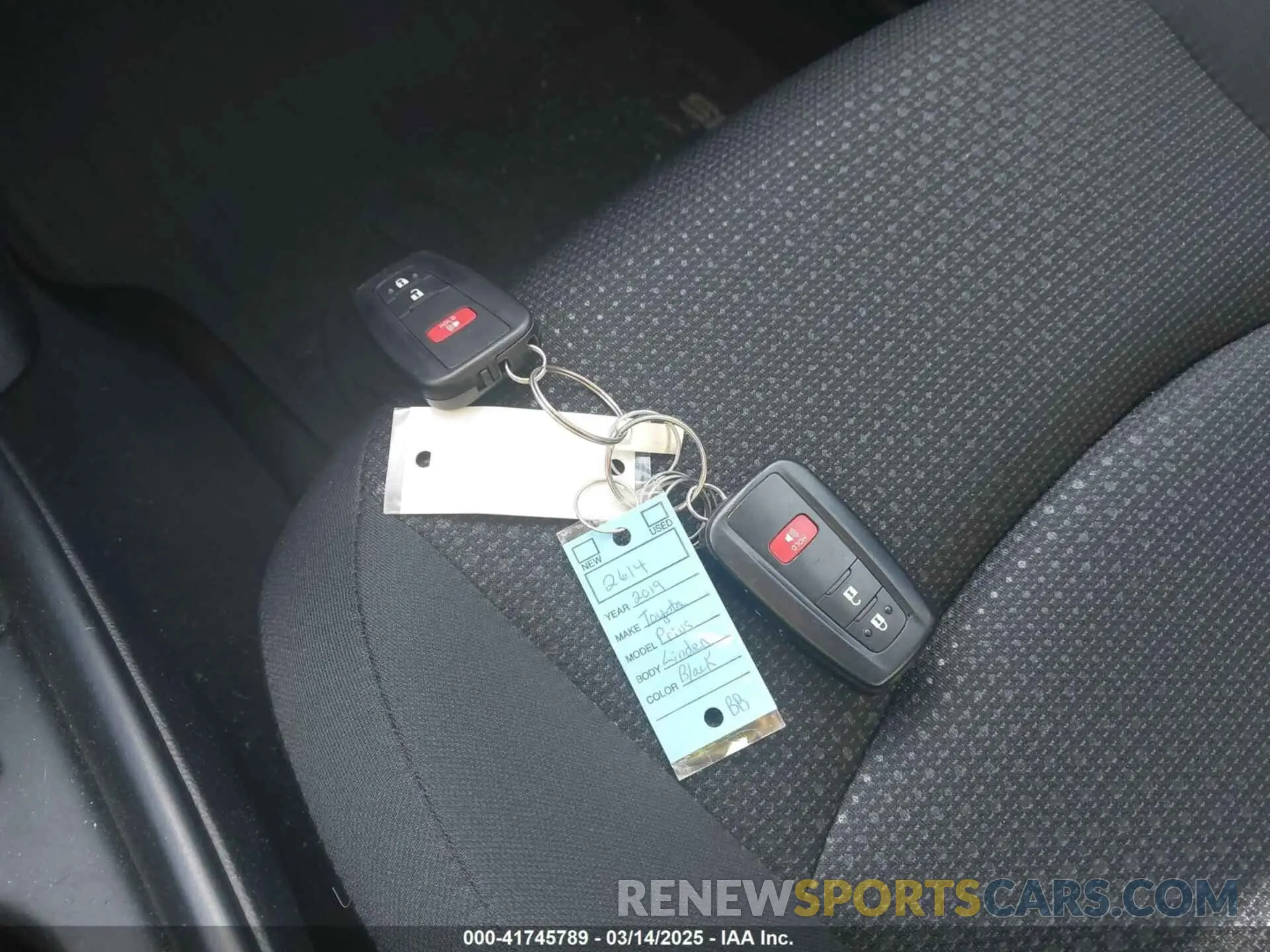 11 Photograph of a damaged car JTDKARFU1K3092063 TOYOTA PRIUS 2019