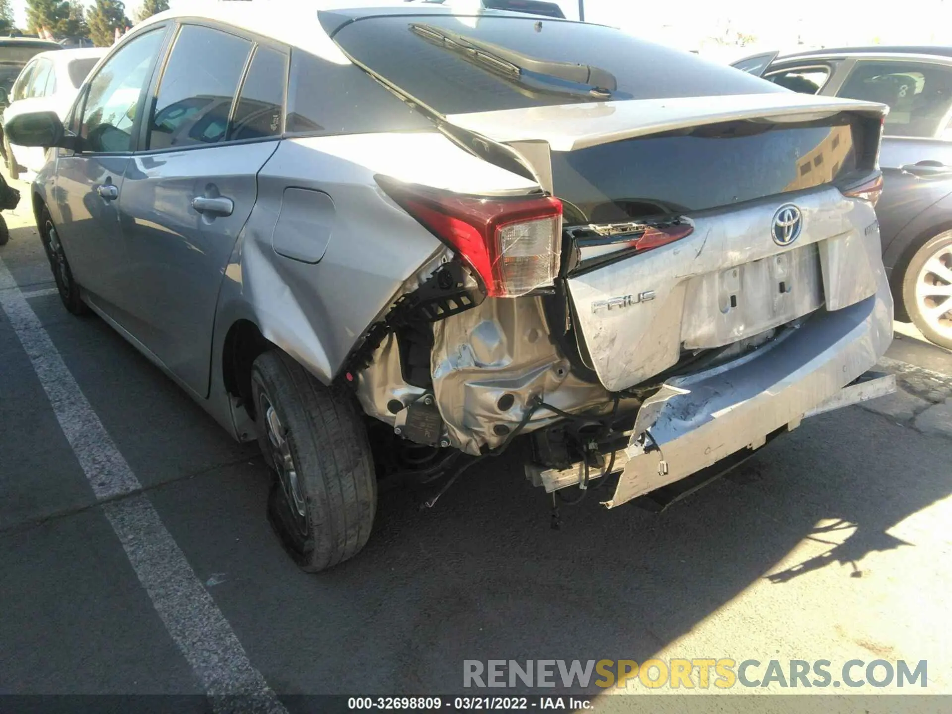 6 Photograph of a damaged car JTDKARFU1K3095898 TOYOTA PRIUS 2019