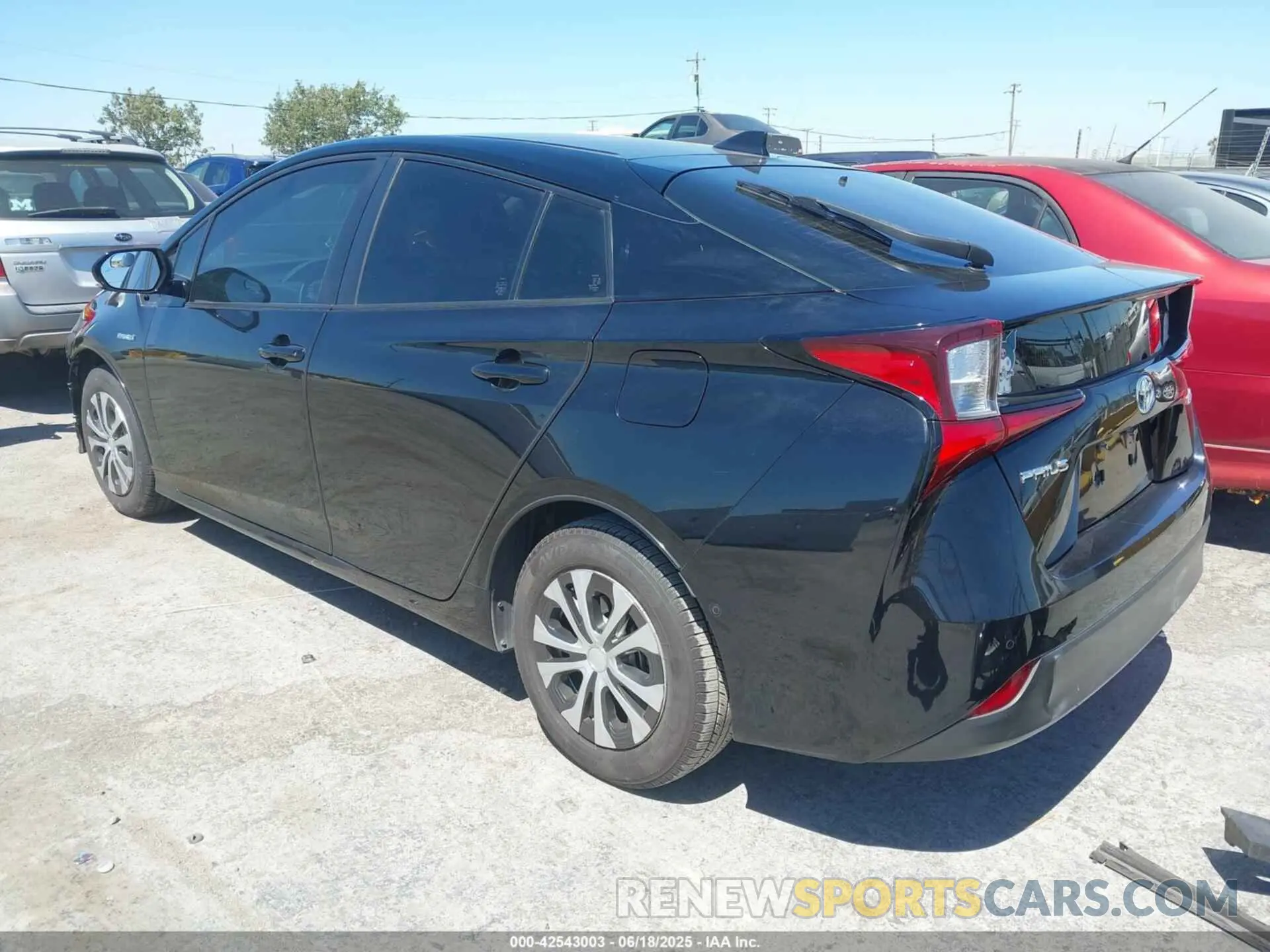 3 Фотография поврежденного автомобиля JTDKARFU1K3101148 TOYOTA PRIUS 2019