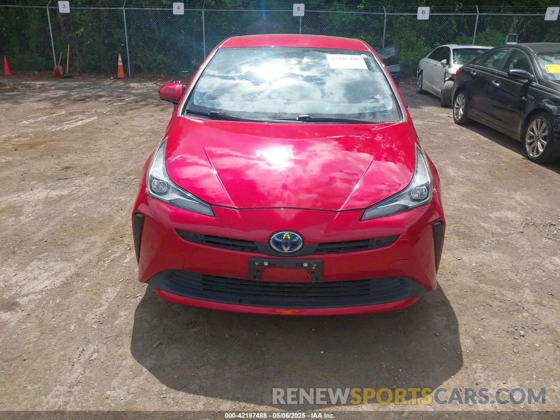 12 Photograph of a damaged car JTDKARFU1K3101487 TOYOTA PRIUS 2019