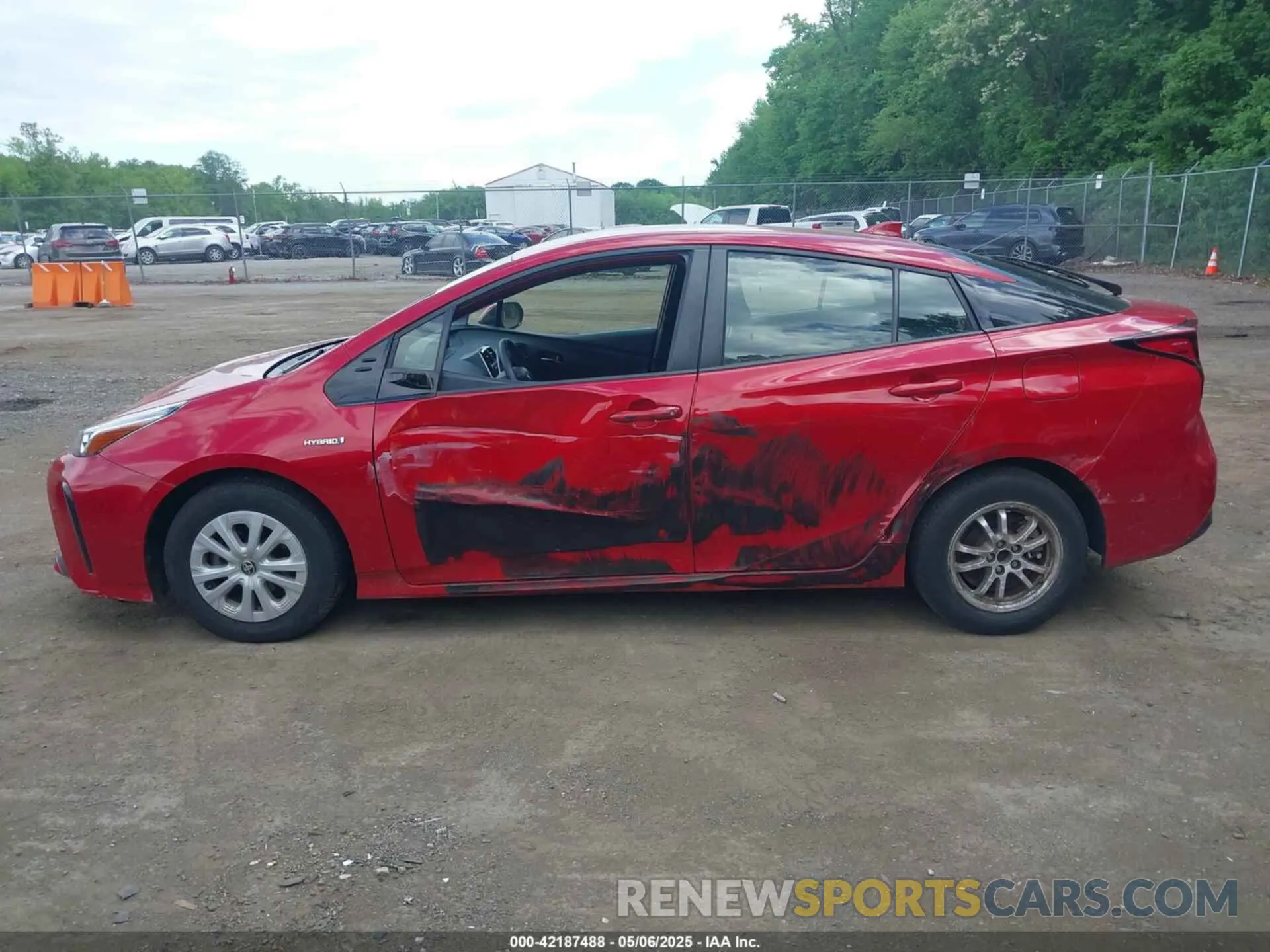 14 Photograph of a damaged car JTDKARFU1K3101487 TOYOTA PRIUS 2019