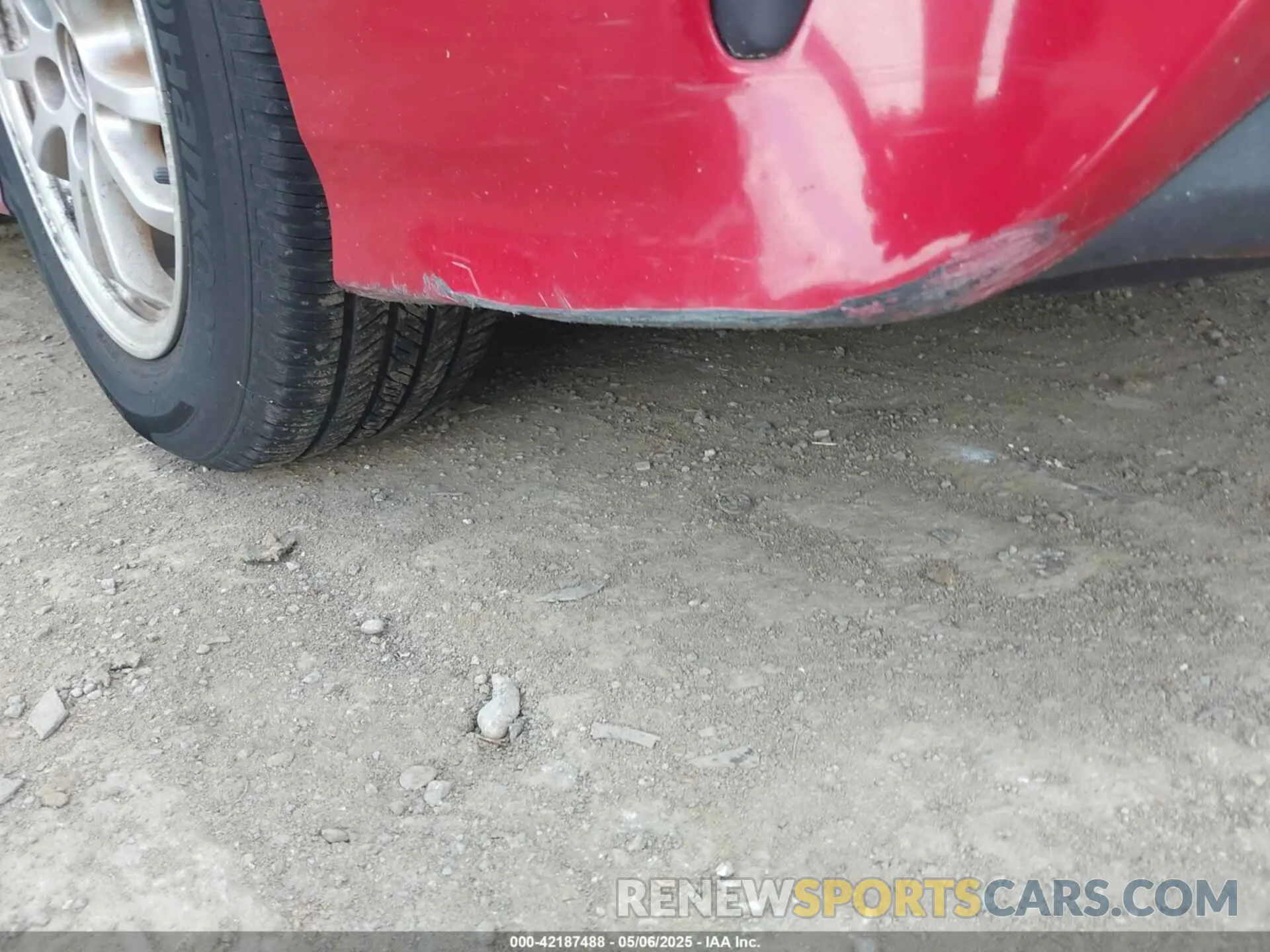 18 Photograph of a damaged car JTDKARFU1K3101487 TOYOTA PRIUS 2019