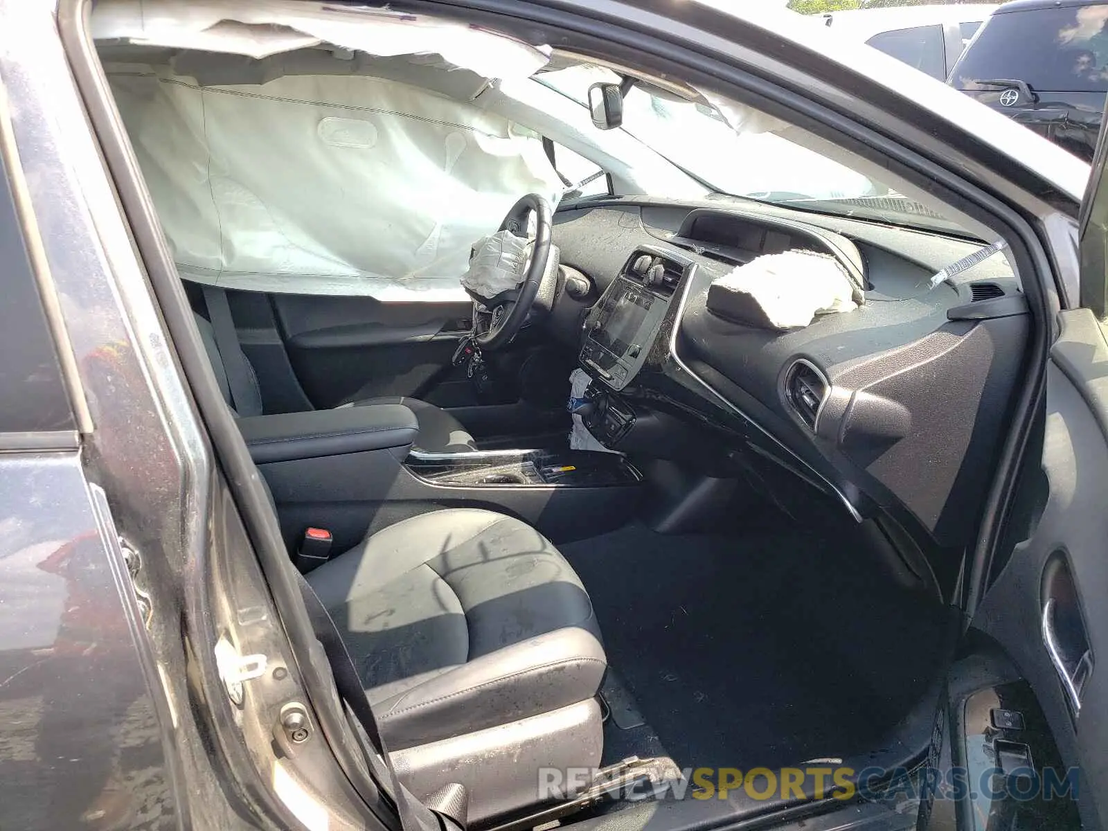5 Photograph of a damaged car JTDKARFU2K3086000 TOYOTA PRIUS 2019