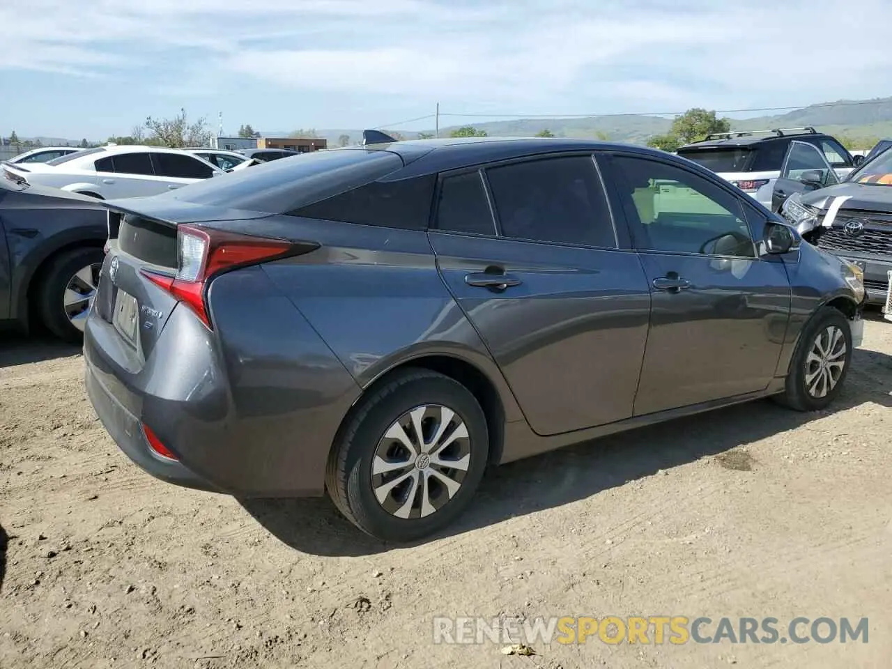 3 Фотография поврежденного автомобиля JTDKARFU2K3092217 TOYOTA PRIUS 2019