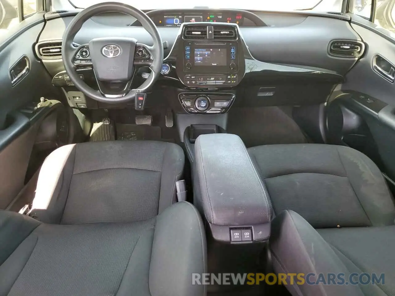 8 Фотография поврежденного автомобиля JTDKARFU2K3092217 TOYOTA PRIUS 2019