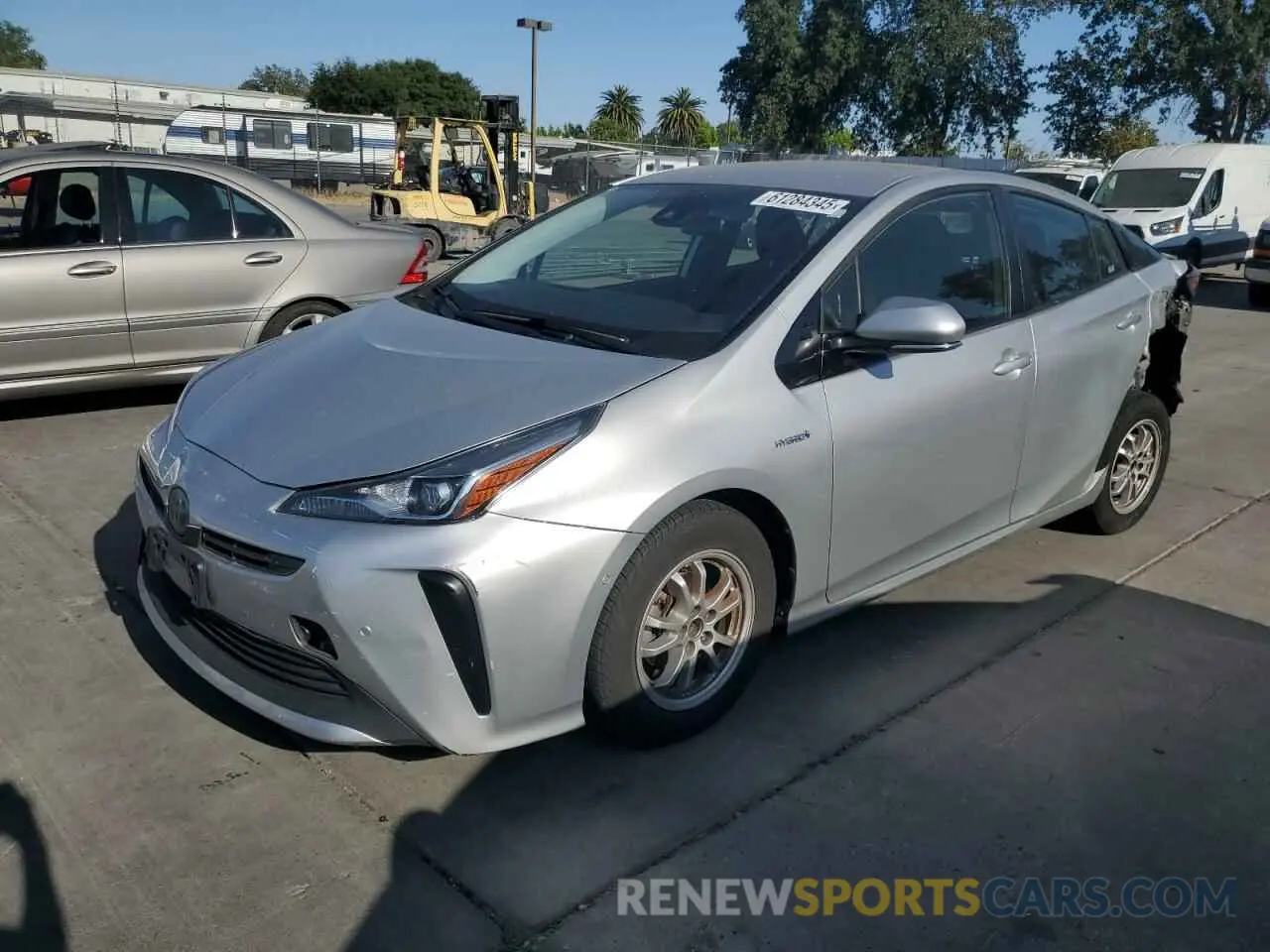 1 Фотография поврежденного автомобиля JTDKARFU3K3075619 TOYOTA PRIUS 2019