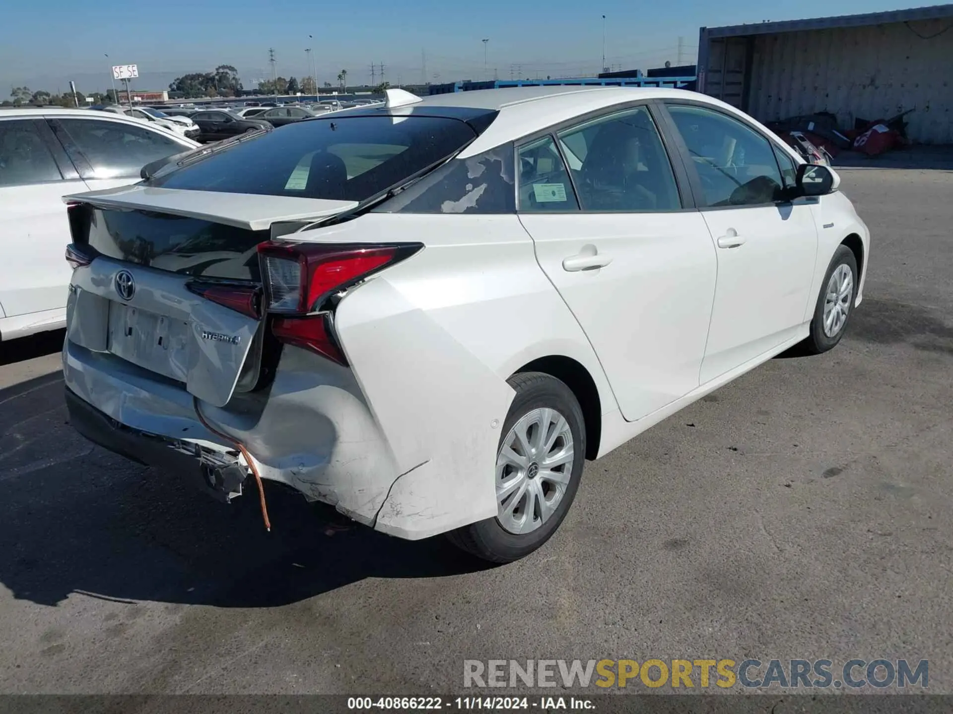 4 Фотография поврежденного автомобиля JTDKARFU4K3078397 TOYOTA PRIUS 2019
