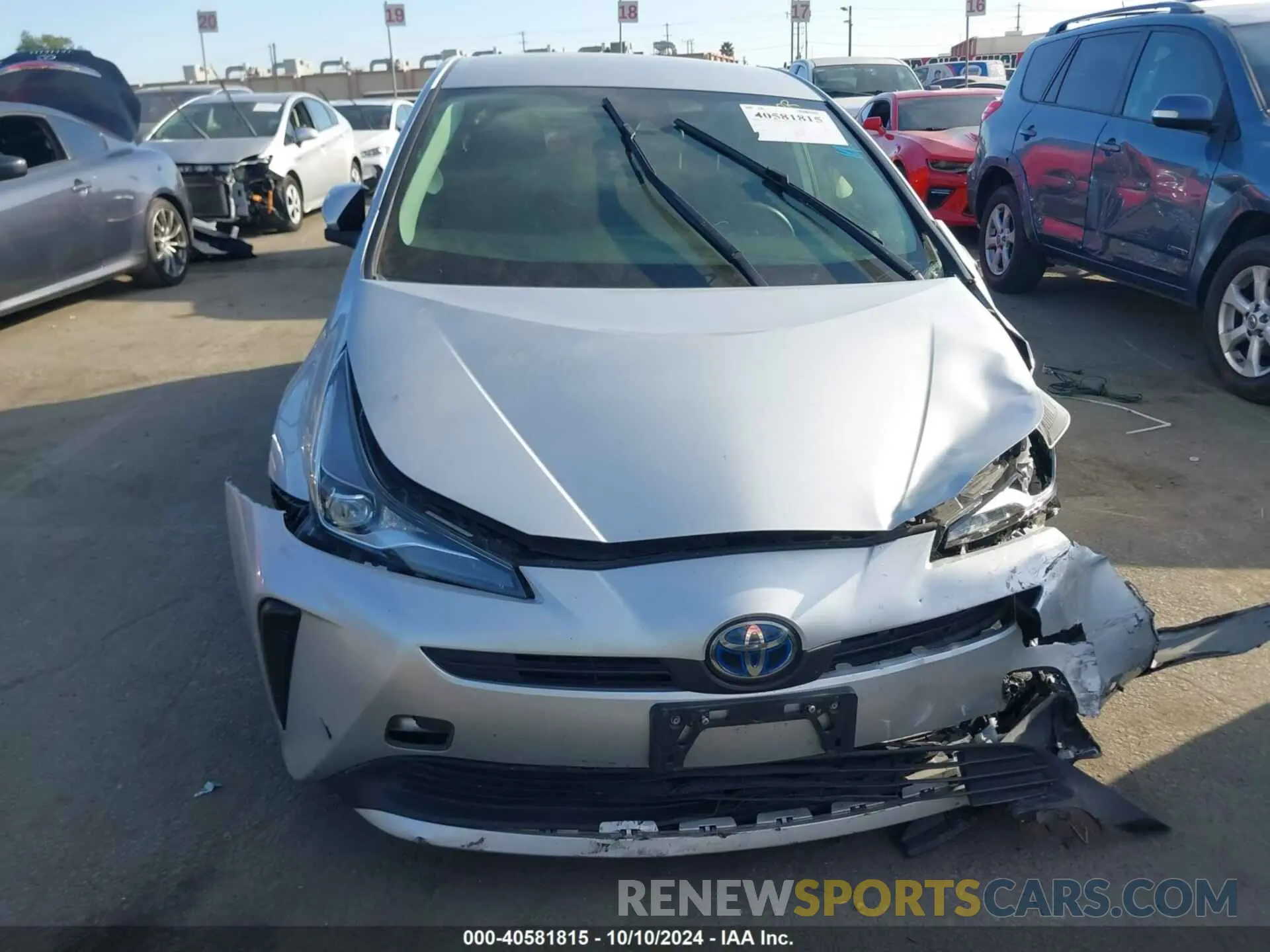 12 Photograph of a damaged car JTDKARFU4K3081347 TOYOTA PRIUS 2019