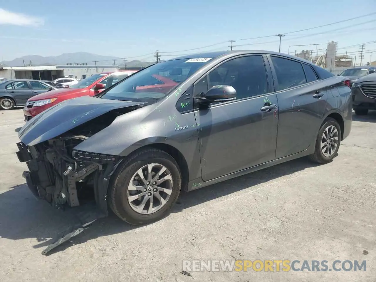1 Фотография поврежденного автомобиля JTDKARFU4K3098262 TOYOTA PRIUS 2019