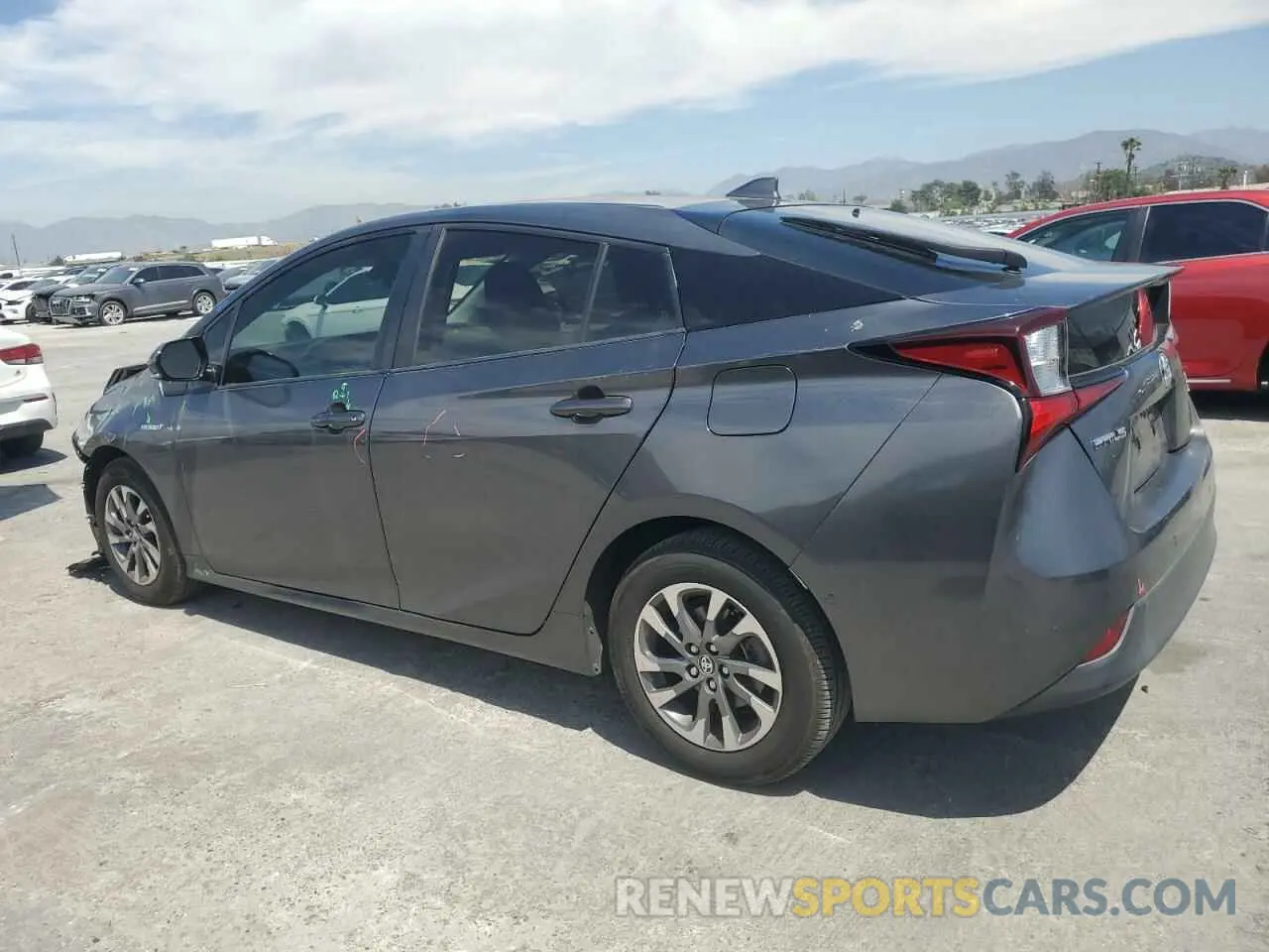 2 Фотография поврежденного автомобиля JTDKARFU4K3098262 TOYOTA PRIUS 2019