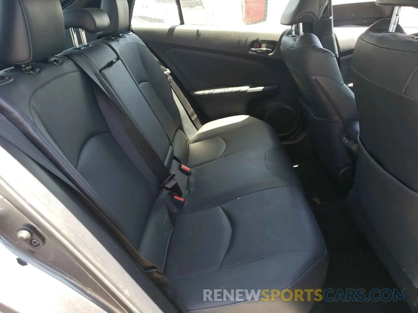 6 Photograph of a damaged car JTDKARFU5K3073600 TOYOTA PRIUS 2019