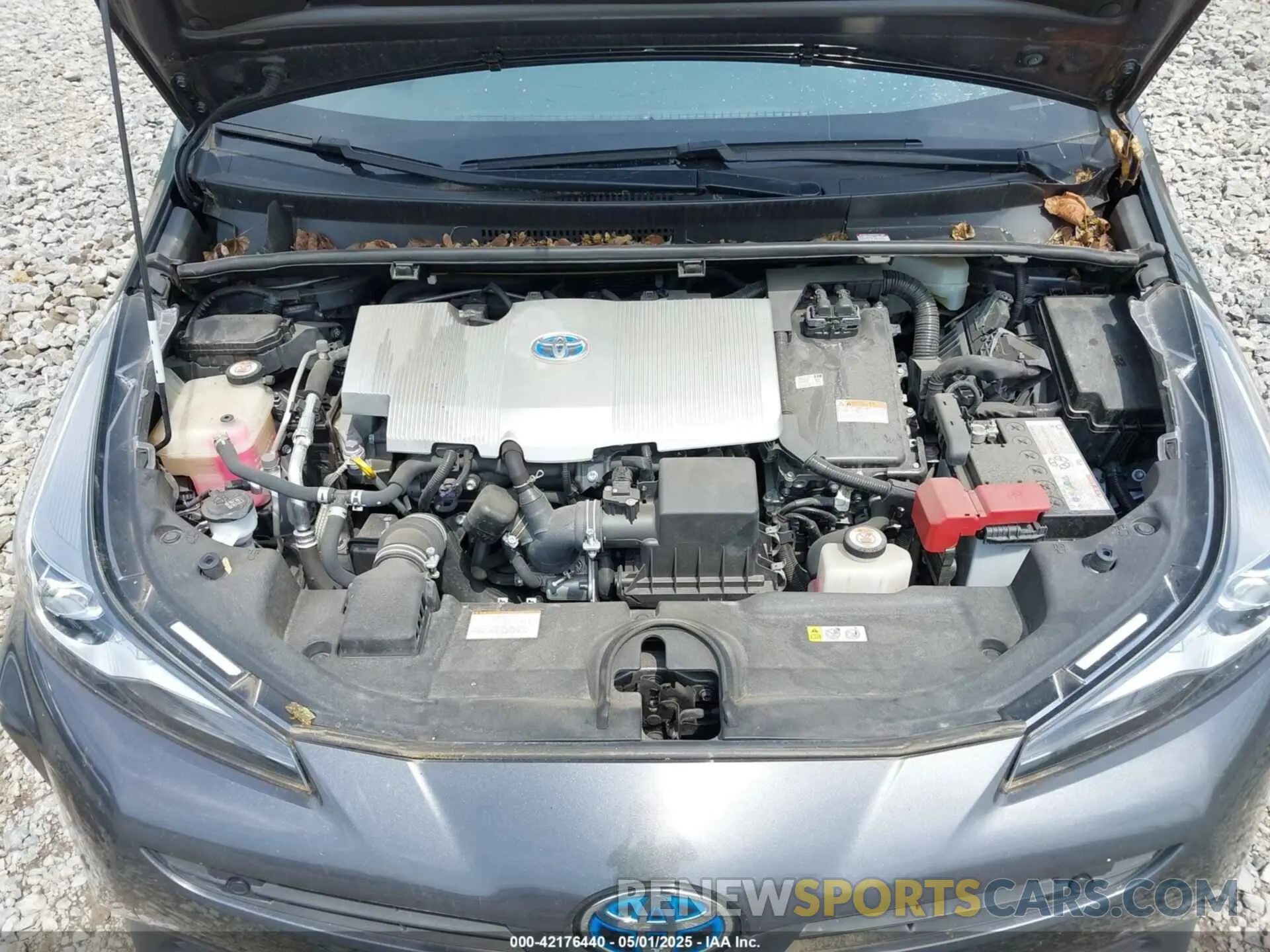 10 Фотография поврежденного автомобиля JTDKARFU5K3096732 TOYOTA PRIUS 2019