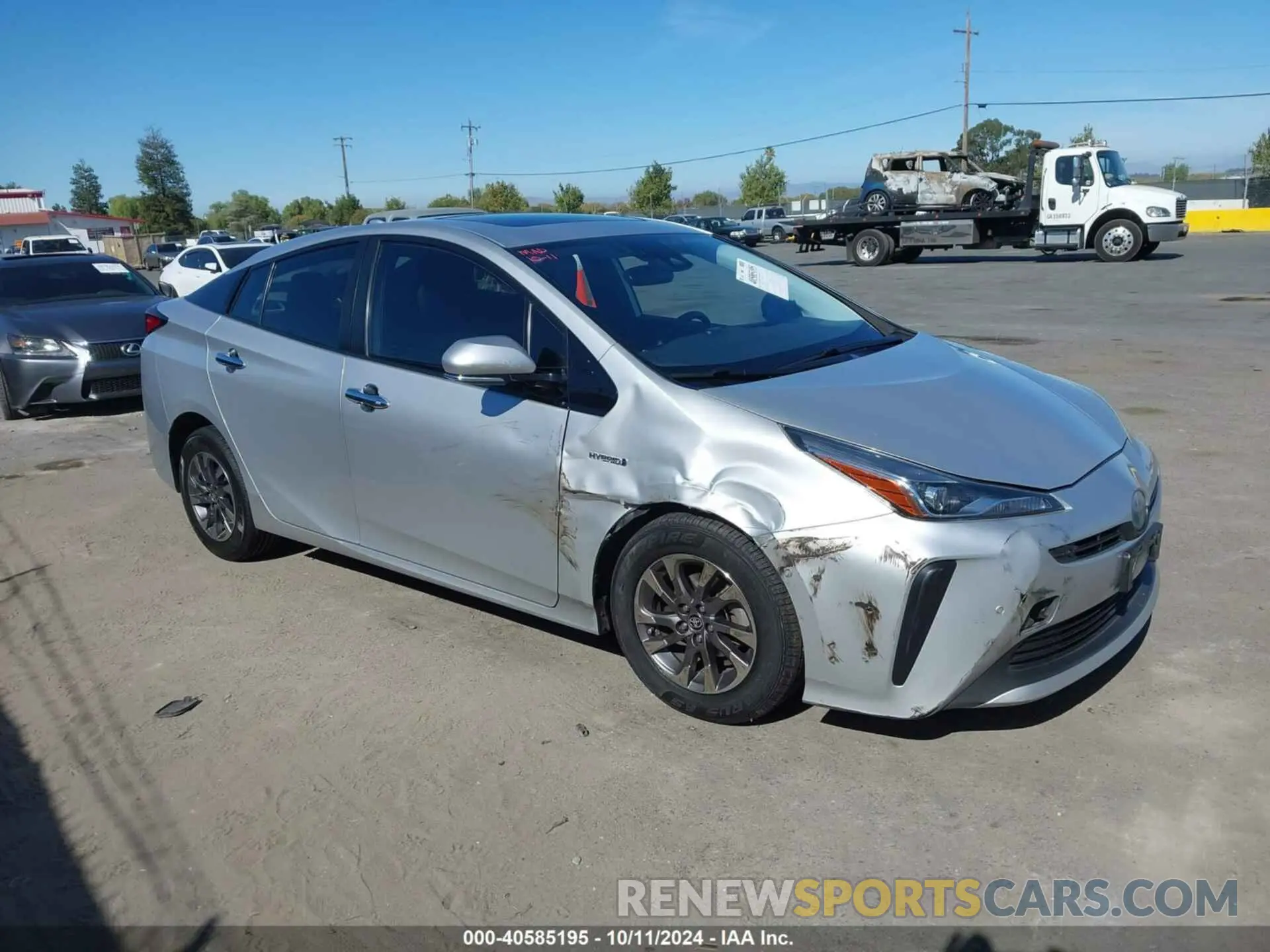 1 Фотография поврежденного автомобиля JTDKARFU6K3084900 TOYOTA PRIUS 2019
