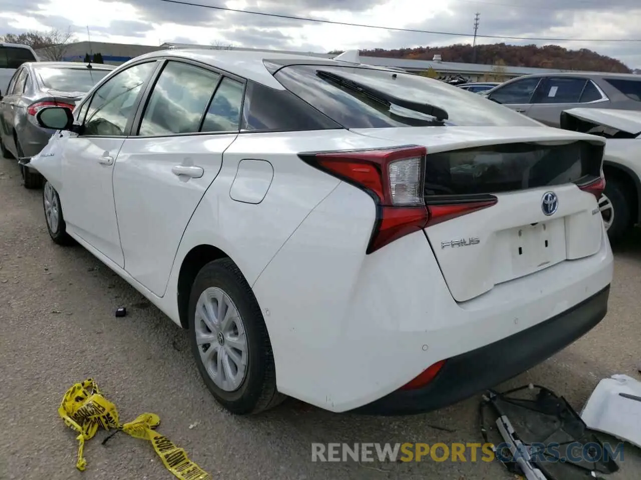 3 Photograph of a damaged car JTDKARFU6K3086596 TOYOTA PRIUS 2019
